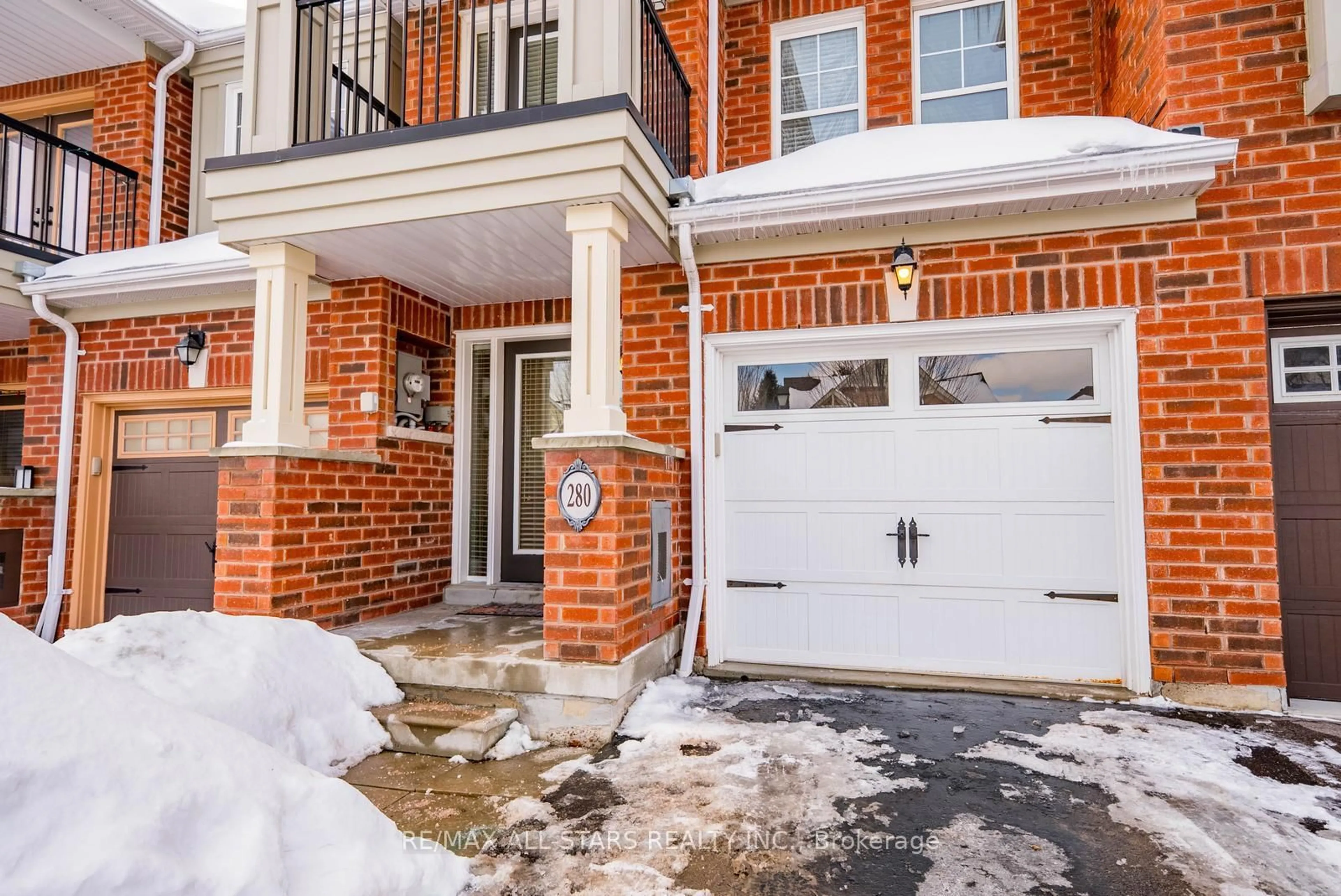 Home with brick exterior material, street for 280 Sandale Rd, Whitchurch-Stouffville Ontario L4A 0Y4