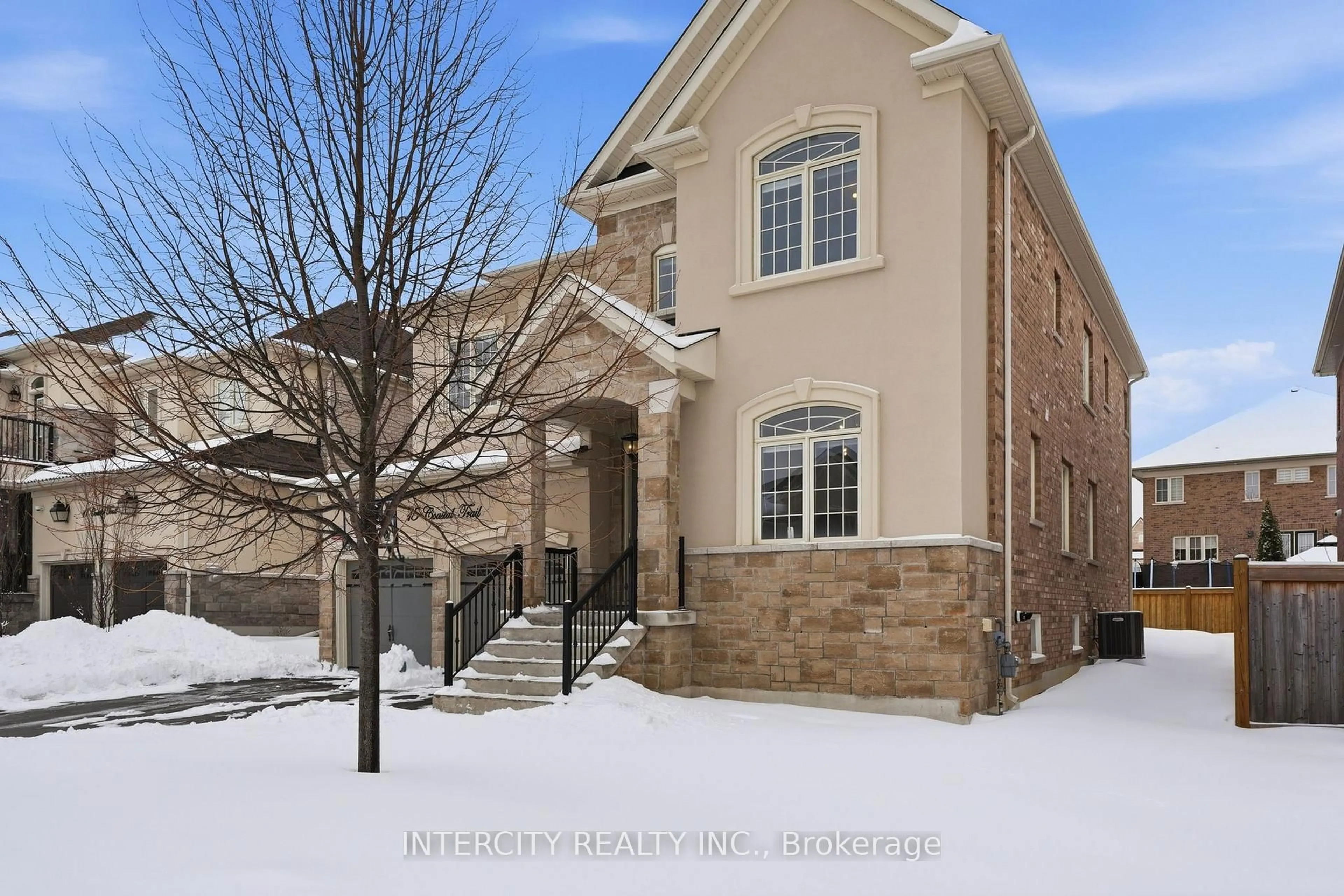 Unknown for 15 Coastal Tr, King Ontario L7B 0A5