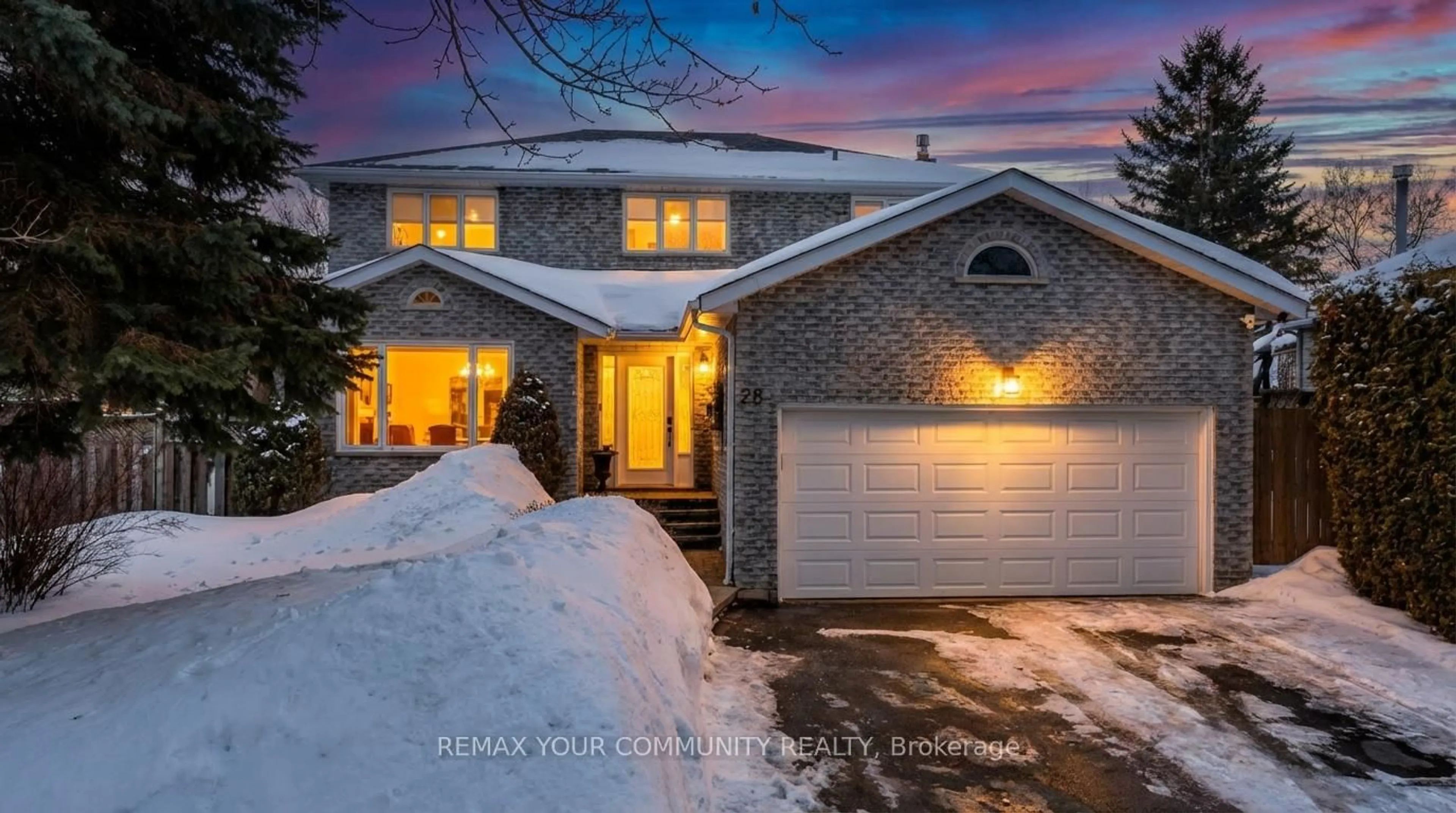 Unknown for 28 Camrose Dr, Georgina Ontario L4P 3L6