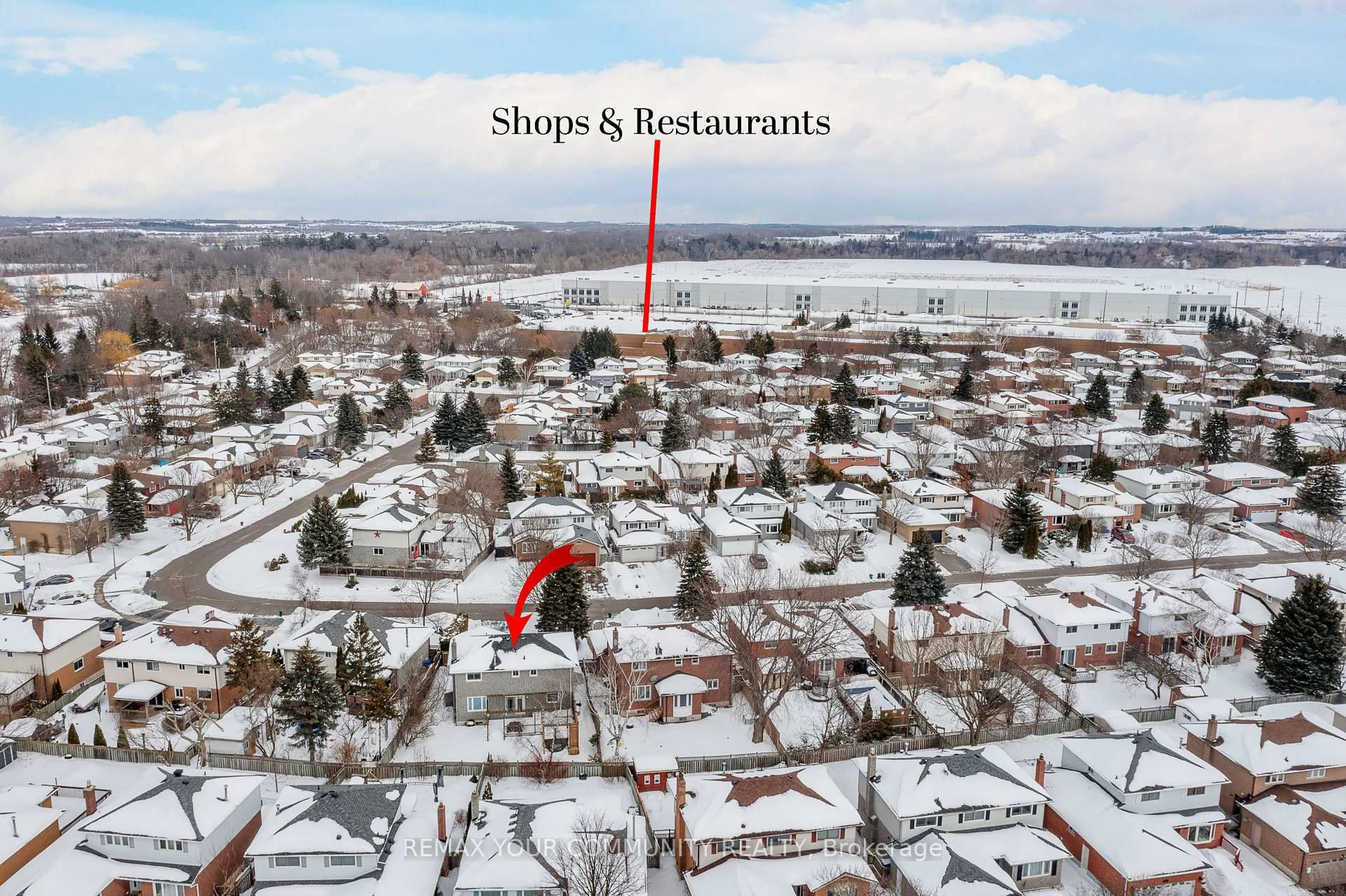 A pic from outside/outdoor area/front of a property/back of a property/a pic from drone, street for 28 Camrose Dr, Georgina Ontario L4P 3L6