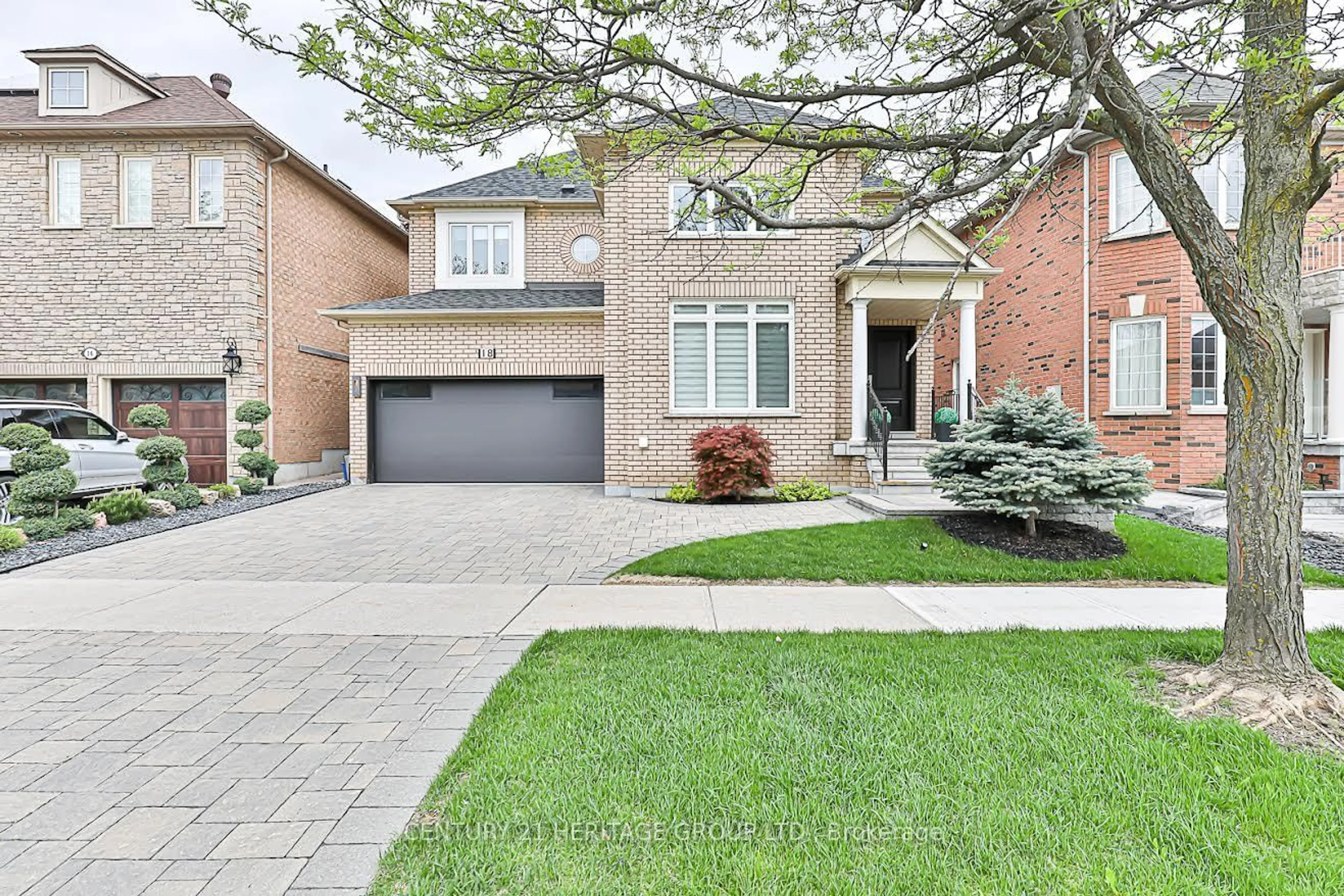 Home with brick exterior material, street for 18 Berringer St, Richmond Hill Ontario L4B 4G4
