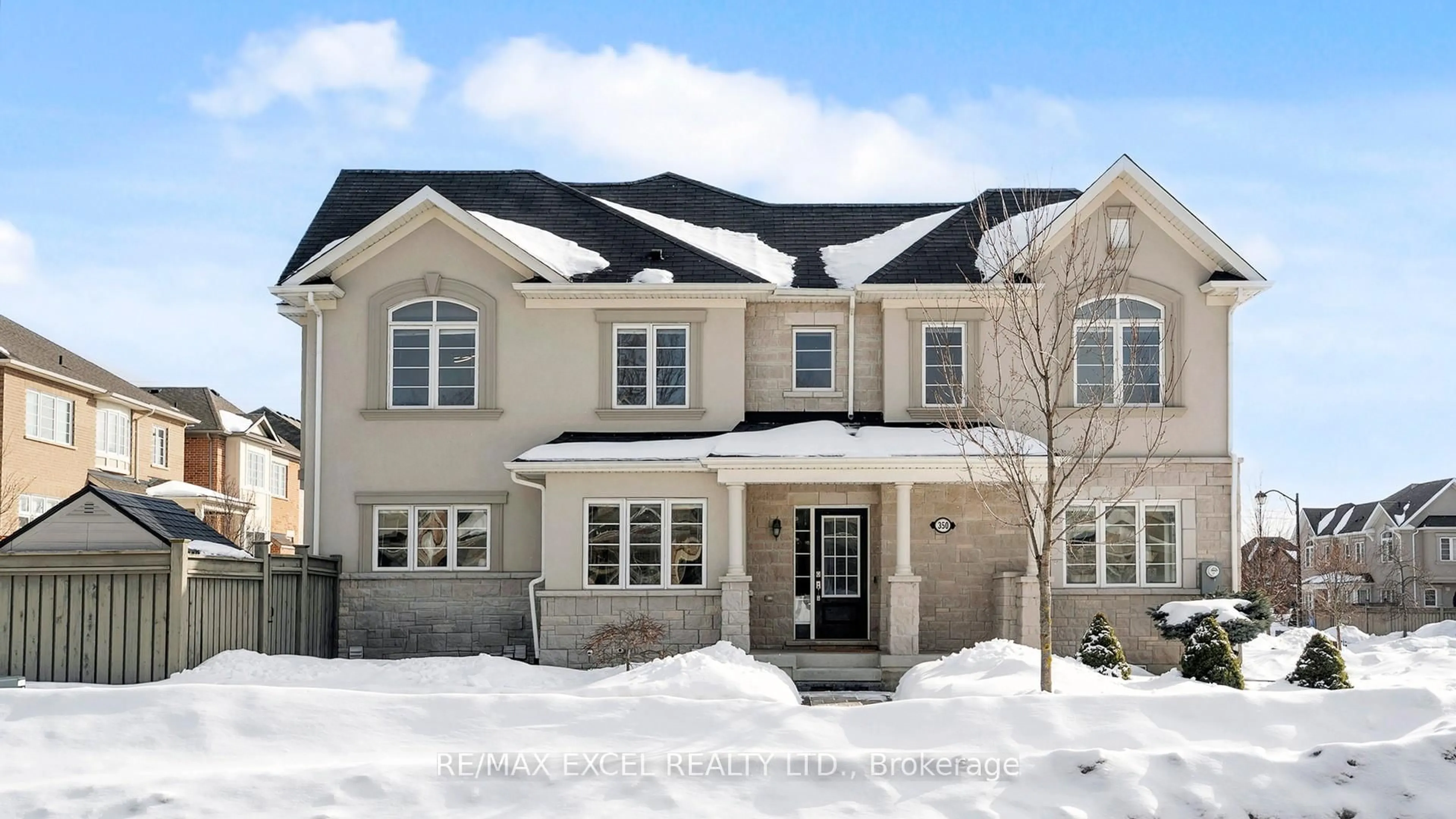 Home with brick exterior material, street for 350 Thomas Phillips Dr, Aurora Ontario L4G 0T2