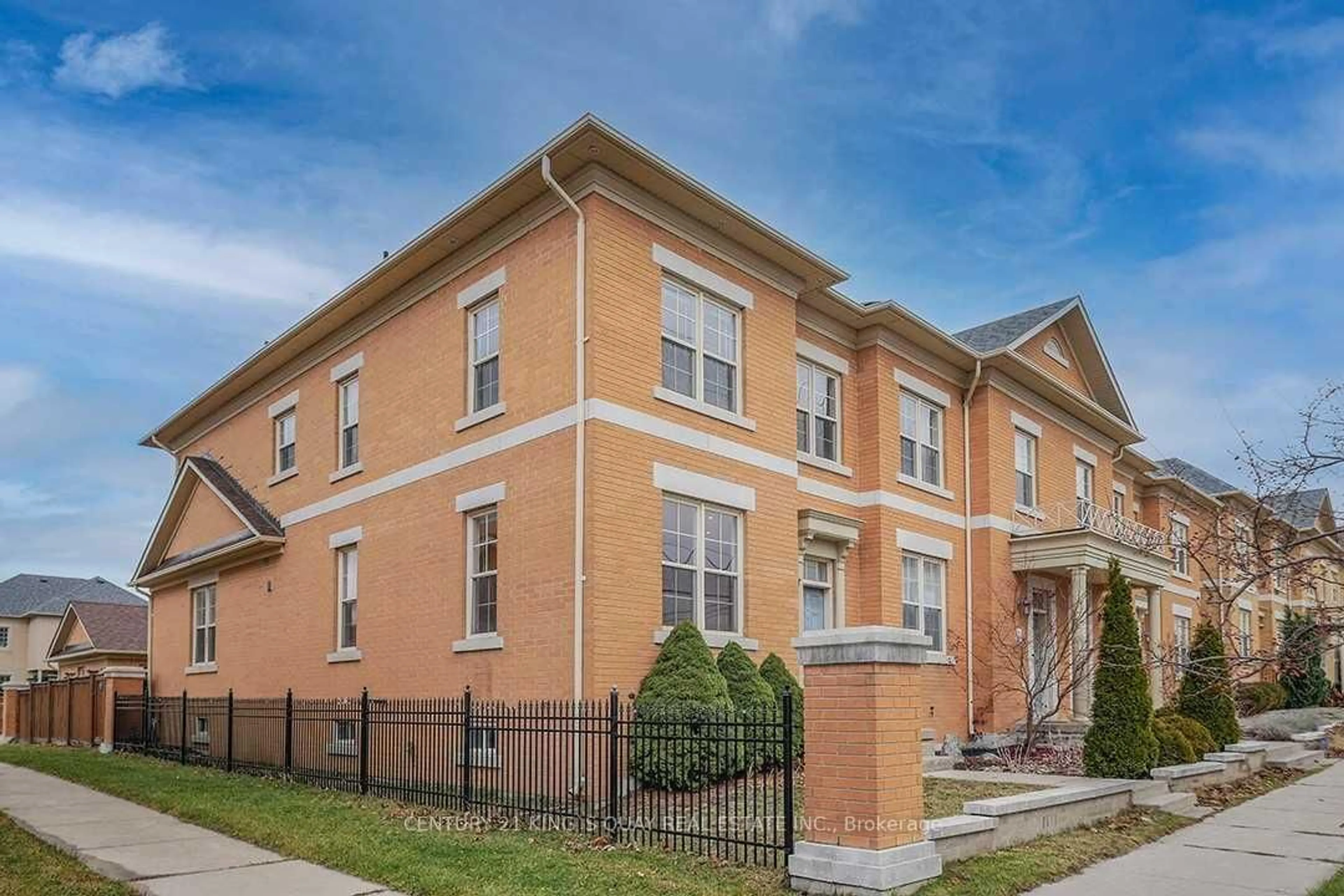 Home with brick exterior material, street for 10518 Victoria Square Blvd, Markham Ontario L6C 0A3