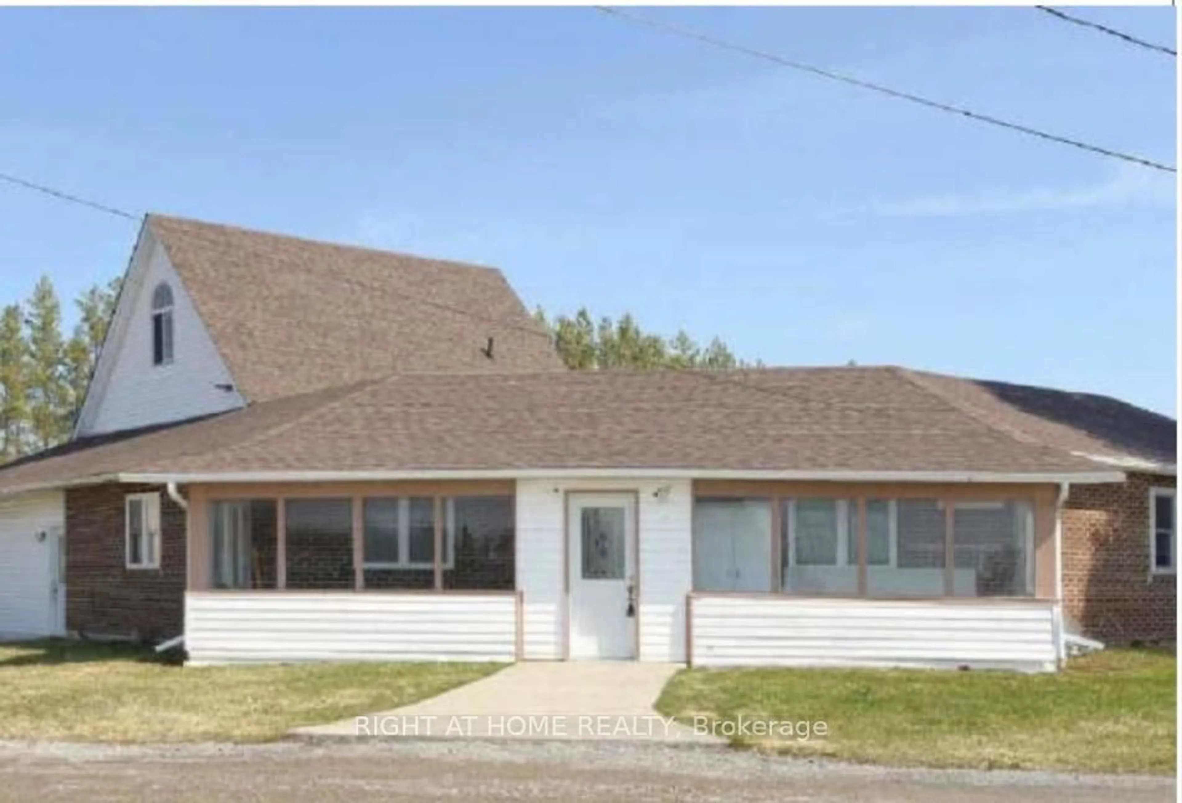 Home with vinyl exterior material, building for 21025 Lake Ridge Rd, Brock Ontario L0E 1N5