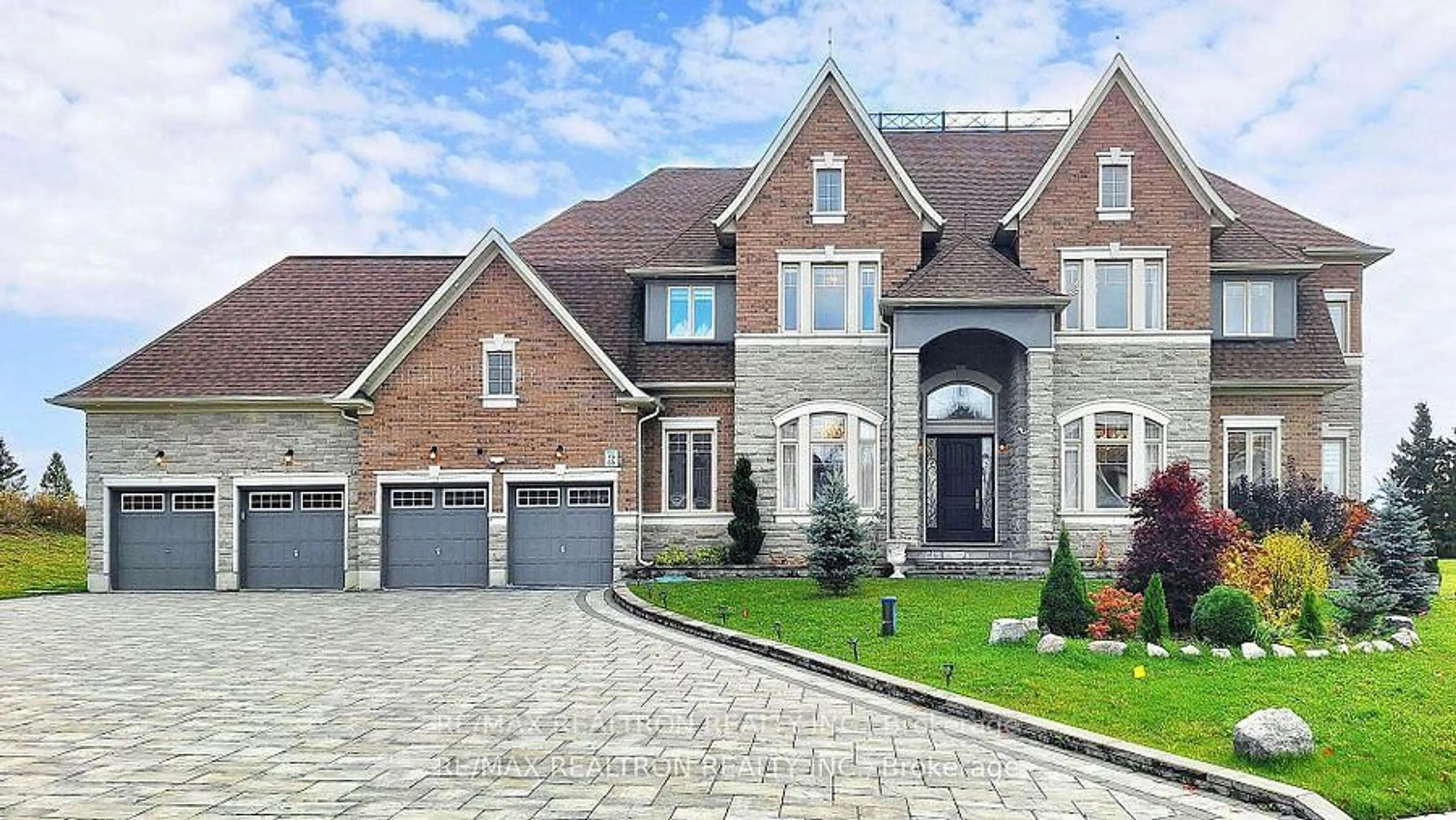 Home with brick exterior material, street for 69 Sam Davis Crt, Whitchurch-Stouffville Ontario L4A 4R4