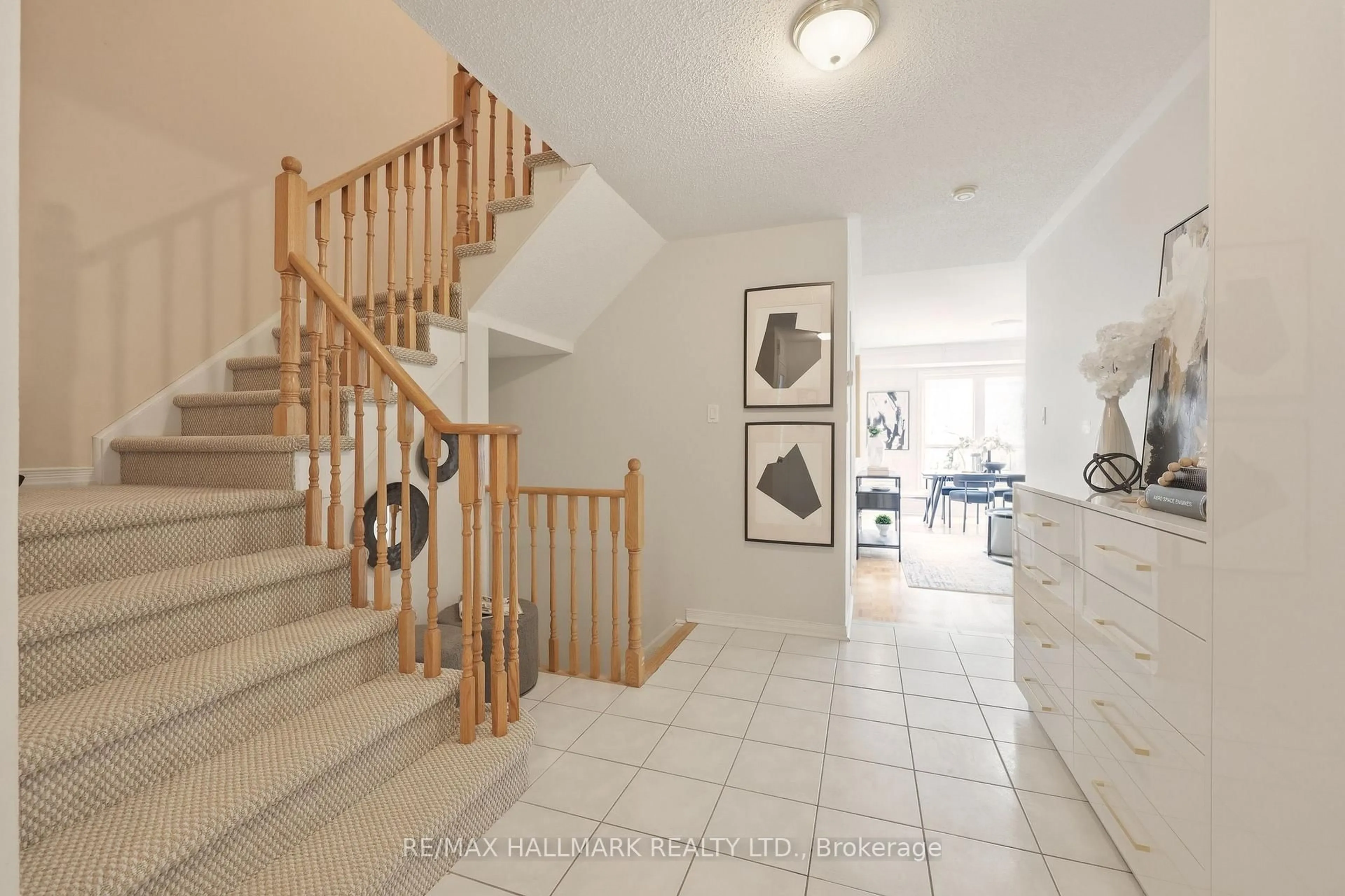 Unknown for 10 Ferris St, Richmond Hill Ontario L4B 4K6