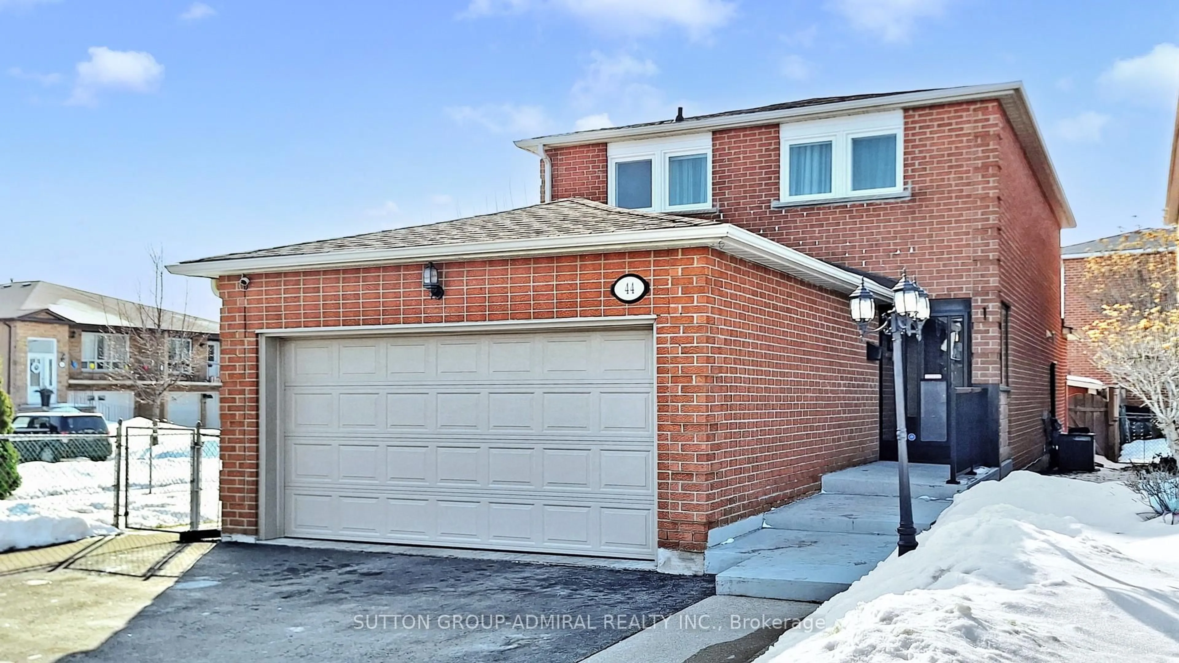 Home with brick exterior material, street for 44 Birch Meadow Otlk, Vaughan Ontario L4L 3H6