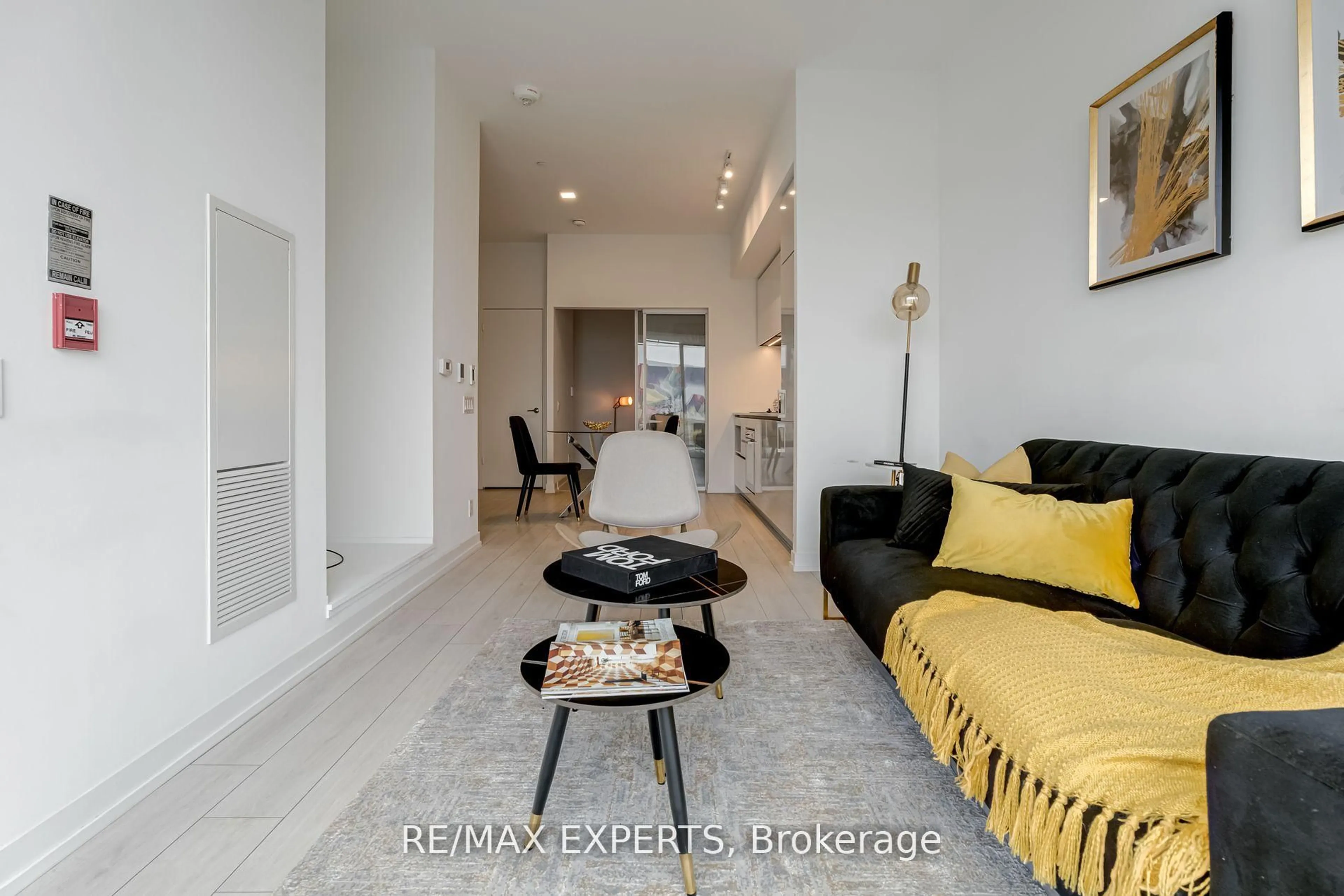 Unknown for 9 Buttermill Ave #Th05, Vaughan Ontario L4K 0M5