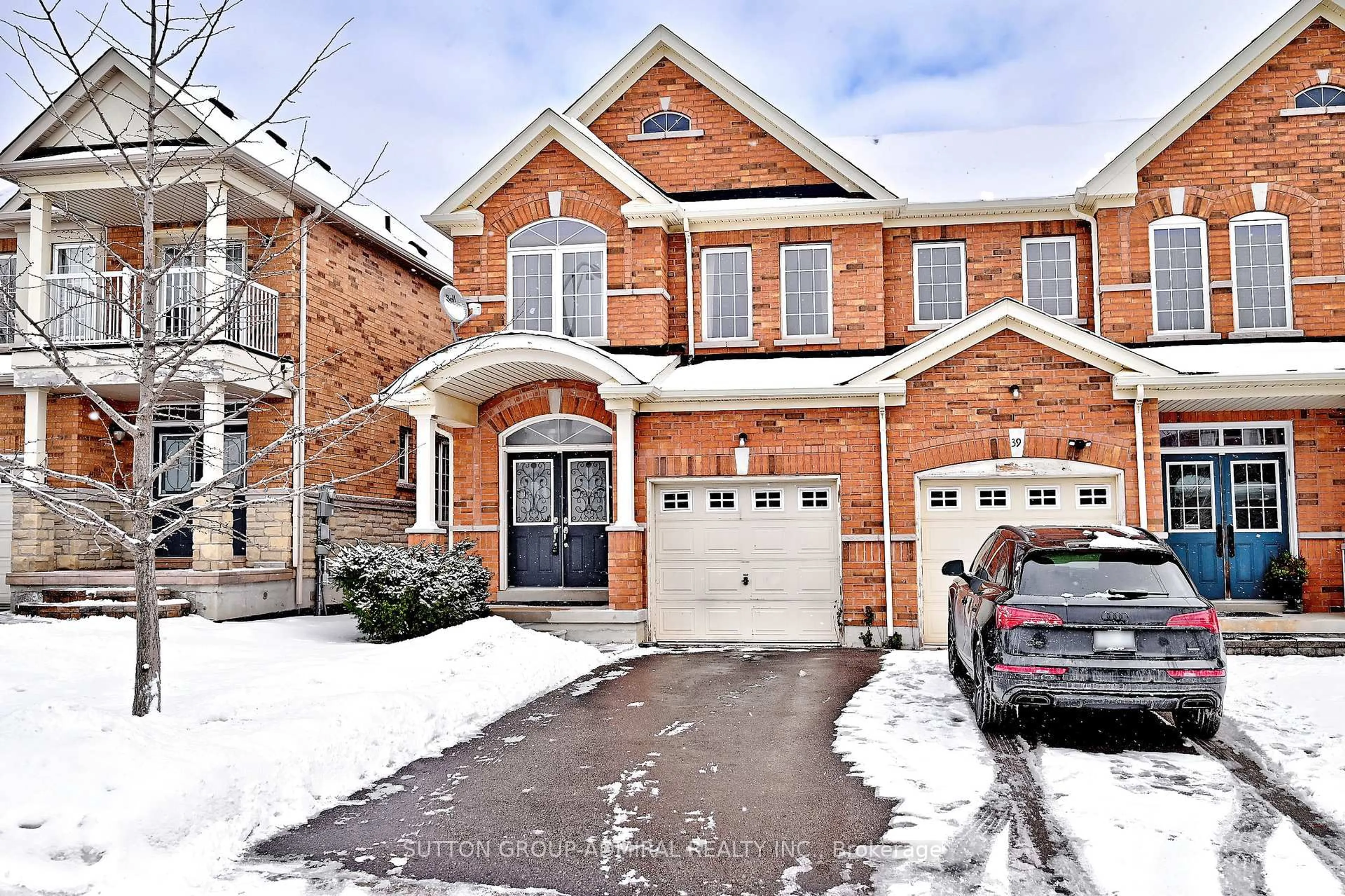 Home with brick exterior material, street for 41 Big Hill Cres, Vaughan Ontario L6A 4S1