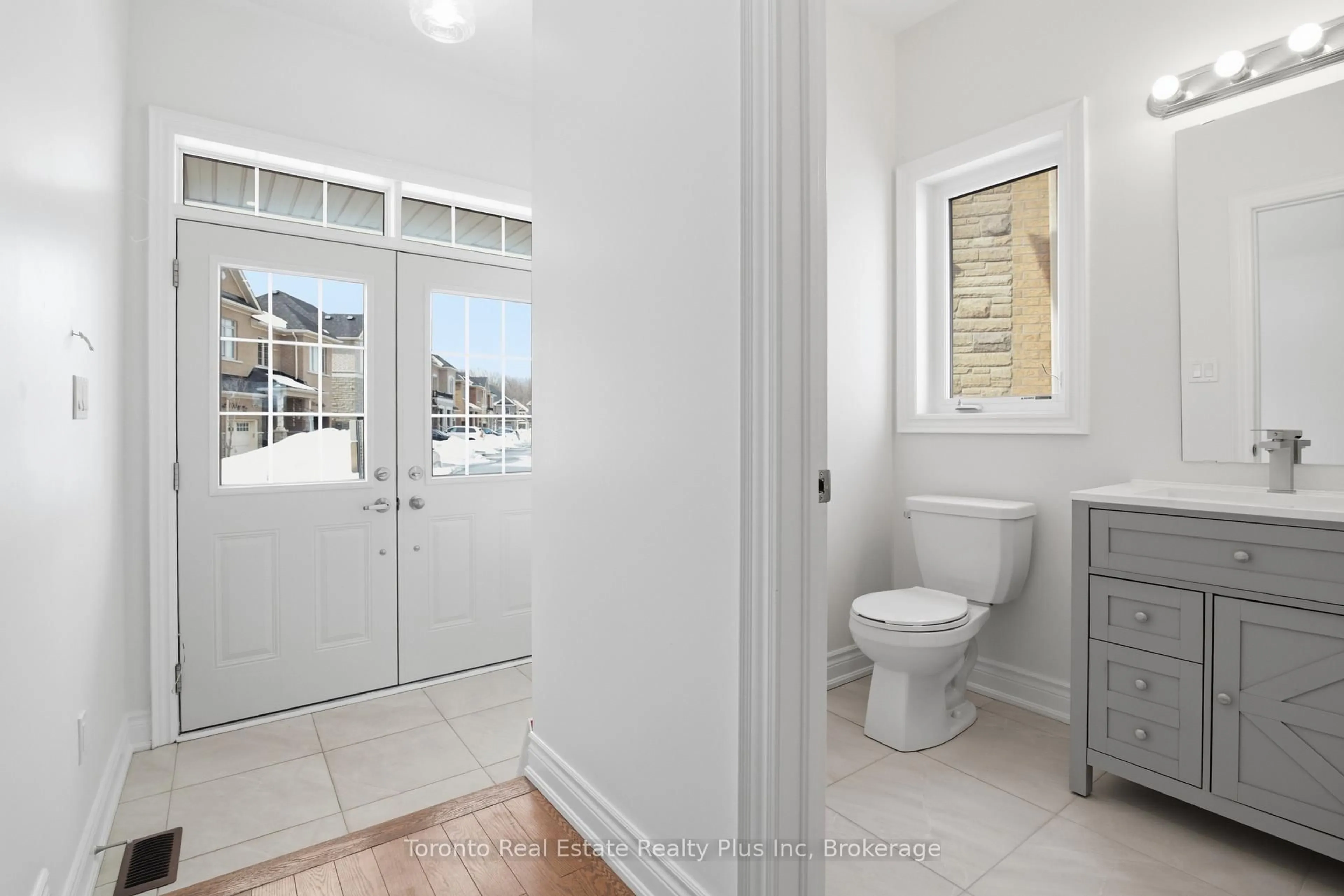 Standard bathroom, ceramic/tile floor for 43 Erintol Way, Markham Ontario L3S 3J5