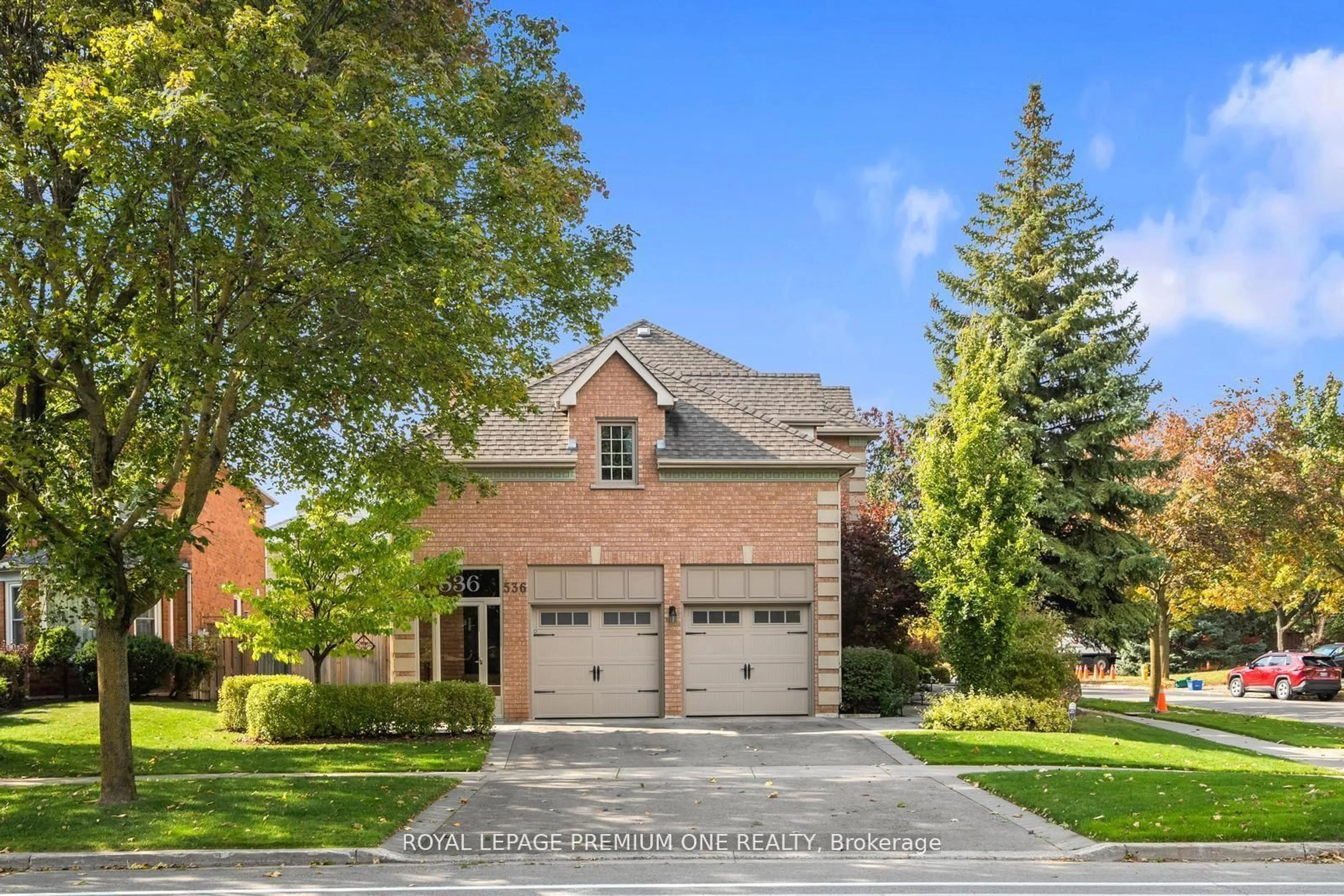 Home with brick exterior material, street for 536 Village Pkwy, Markham Ontario L3R 9N5