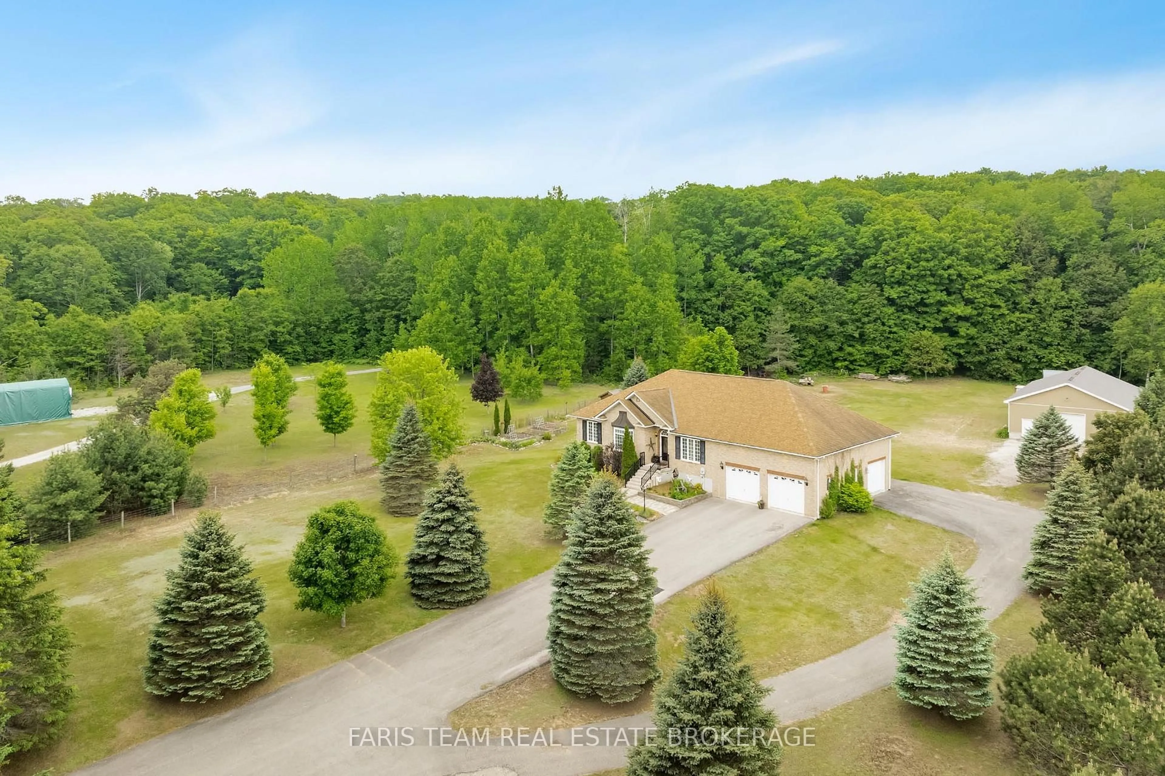 A pic from outside/outdoor area/front of a property/back of a property/a pic from drone, forest/trees view for 6972 Concession Road 2, Adjala-Tosorontio Ontario L0M 1M0