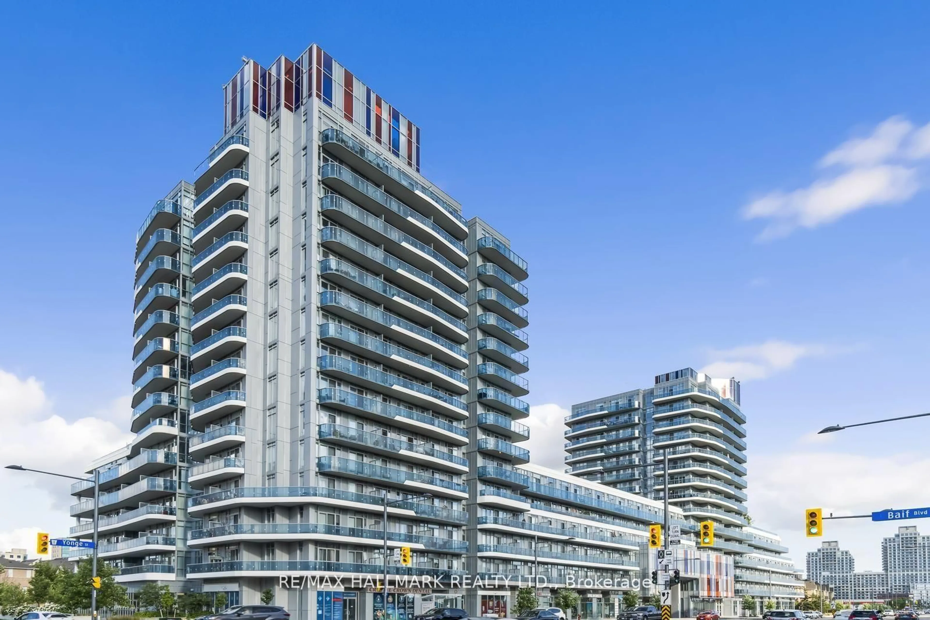 Unknown for 9471 Yonge St #610, Richmond Hill Ontario L4C 0Z5