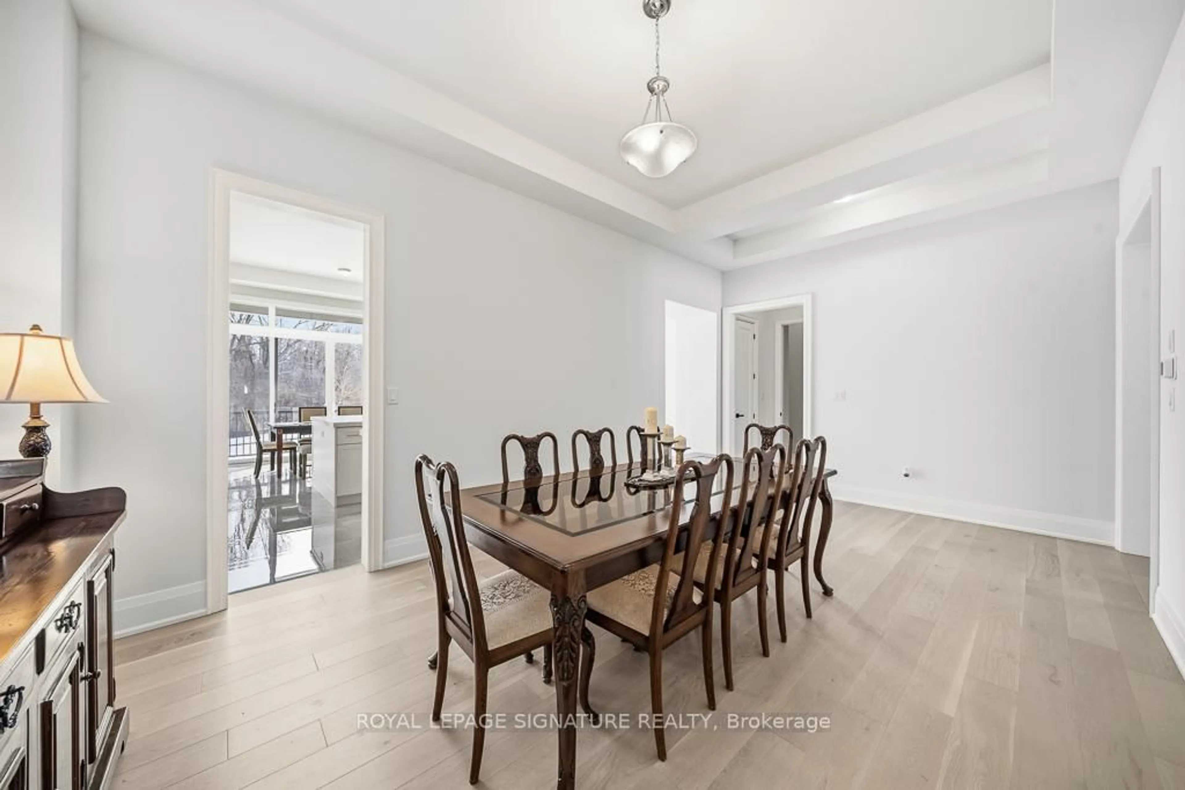 Dining room, unknown for 16 Gianvito Cres, King Ontario L7B 0T2