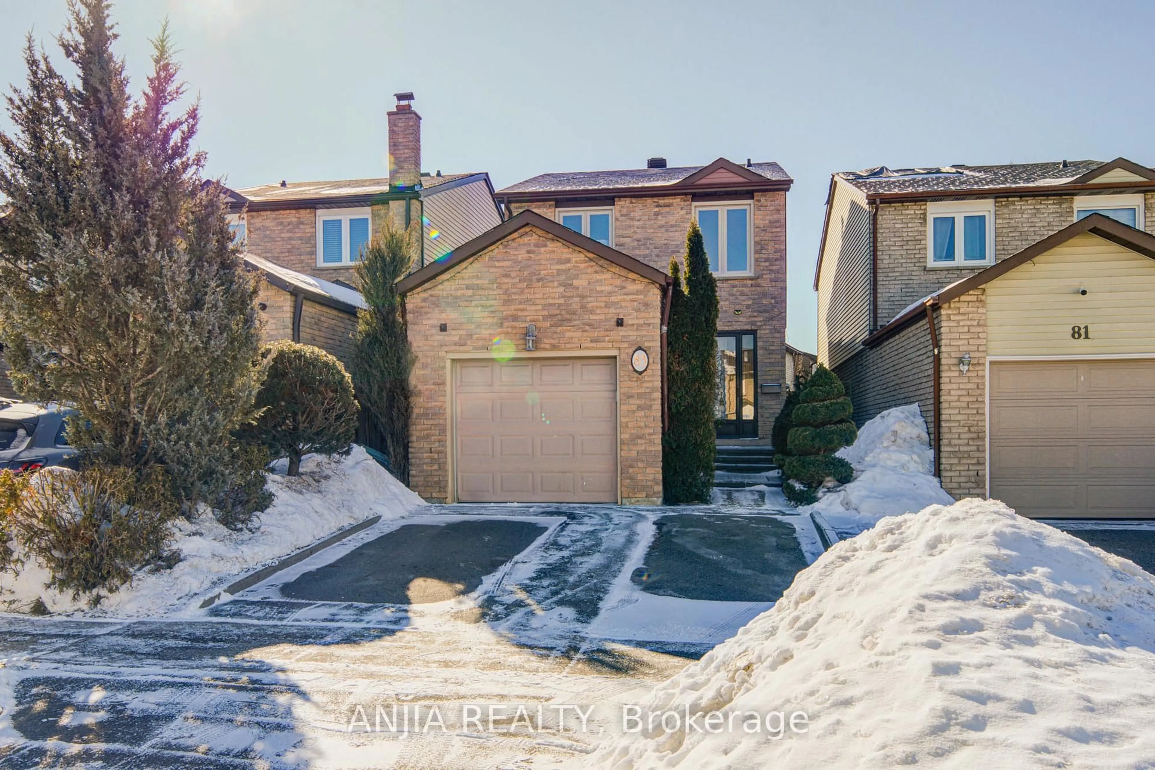 A pic from outside/outdoor area/front of a property/back of a property/a pic from drone, street for 83 McClintock Cres, Vaughan Ontario L4J 2S8