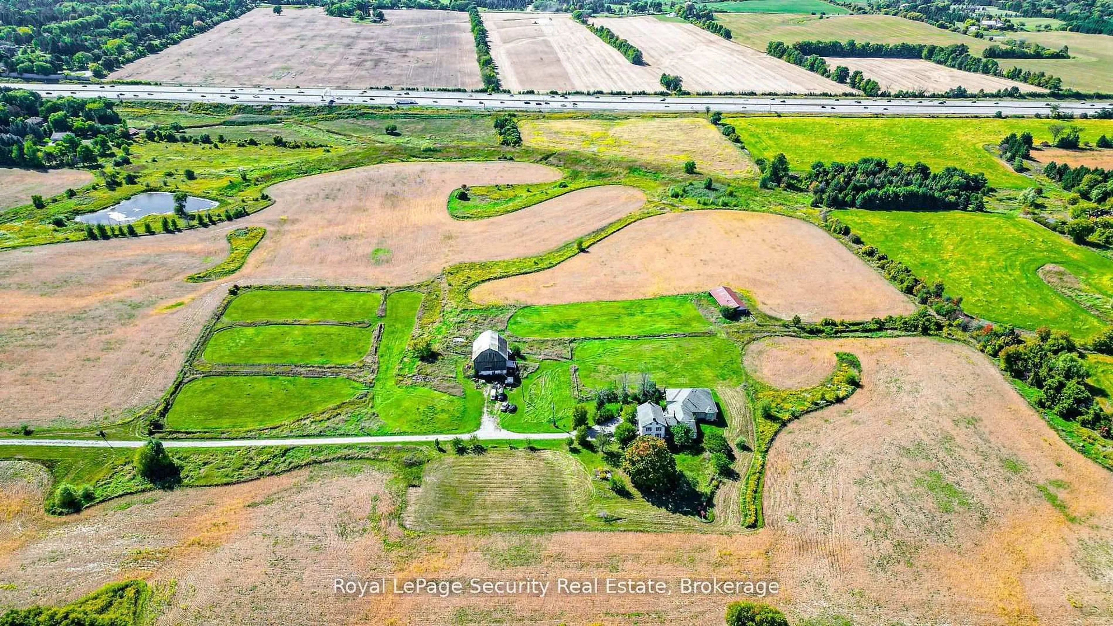 A pic from outside/outdoor area/front of a property/back of a property/a pic from drone, unknown for 3280 19th Sdrd, King Ontario L7B 0G8