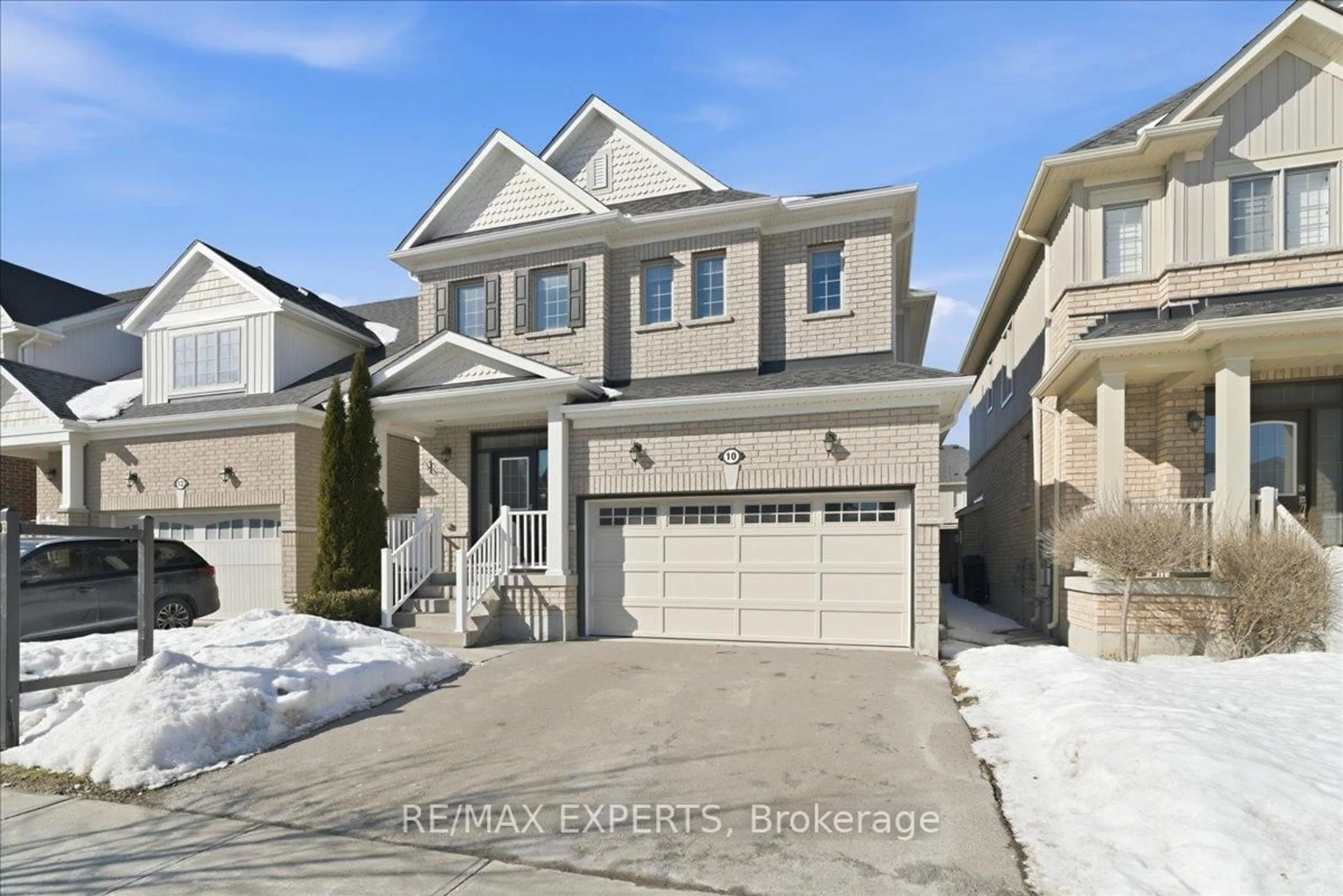 Unknown for 10 Mccabe Lane, New Tecumseth Ontario L0G 1W0