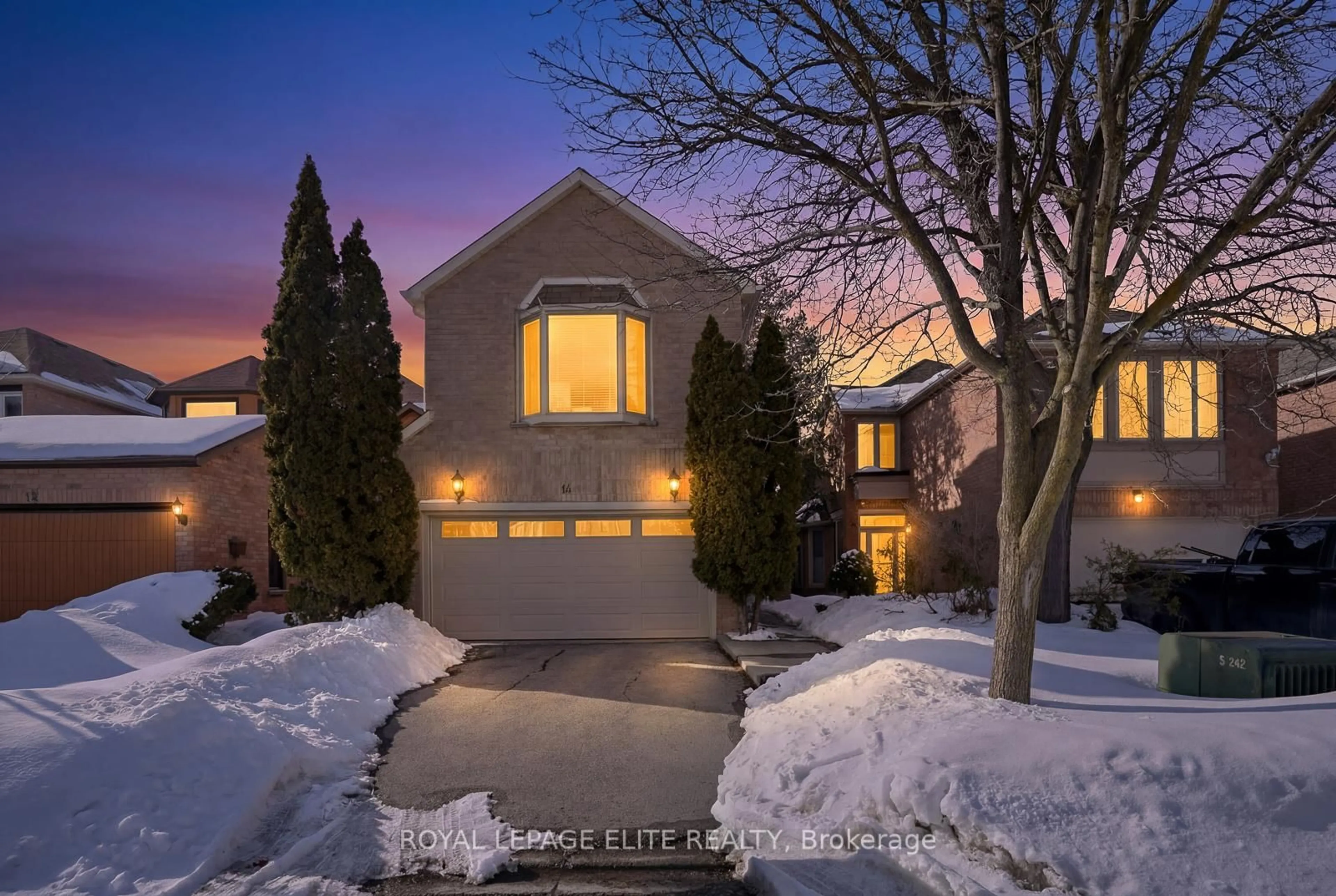 Unknown for 14 Glenoaks Crt, Vaughan Ontario L4J 6N7