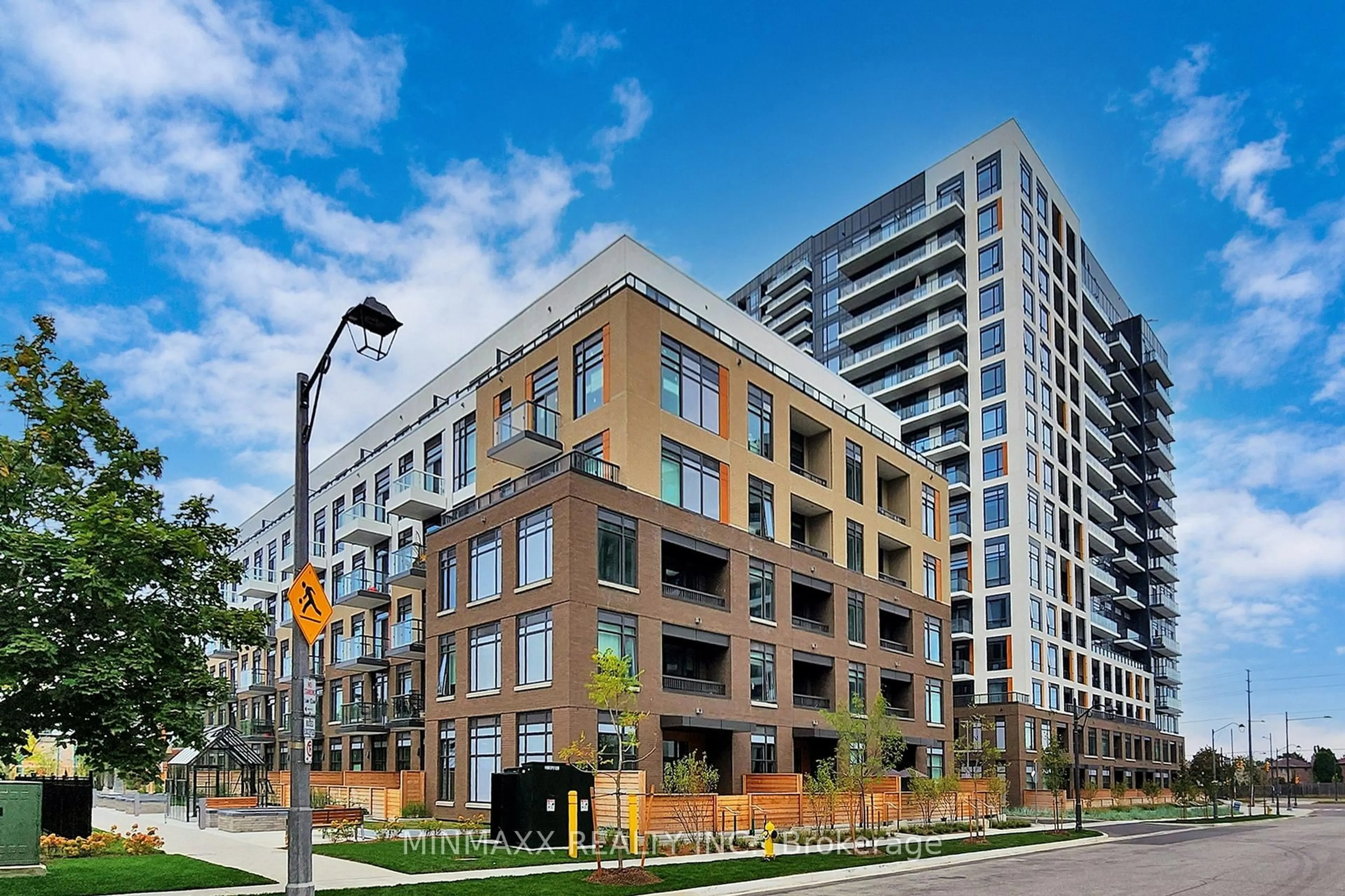 Patio, unknown for 8 Beverley Glen Blvd #D620, Vaughan Ontario L4J 0L5