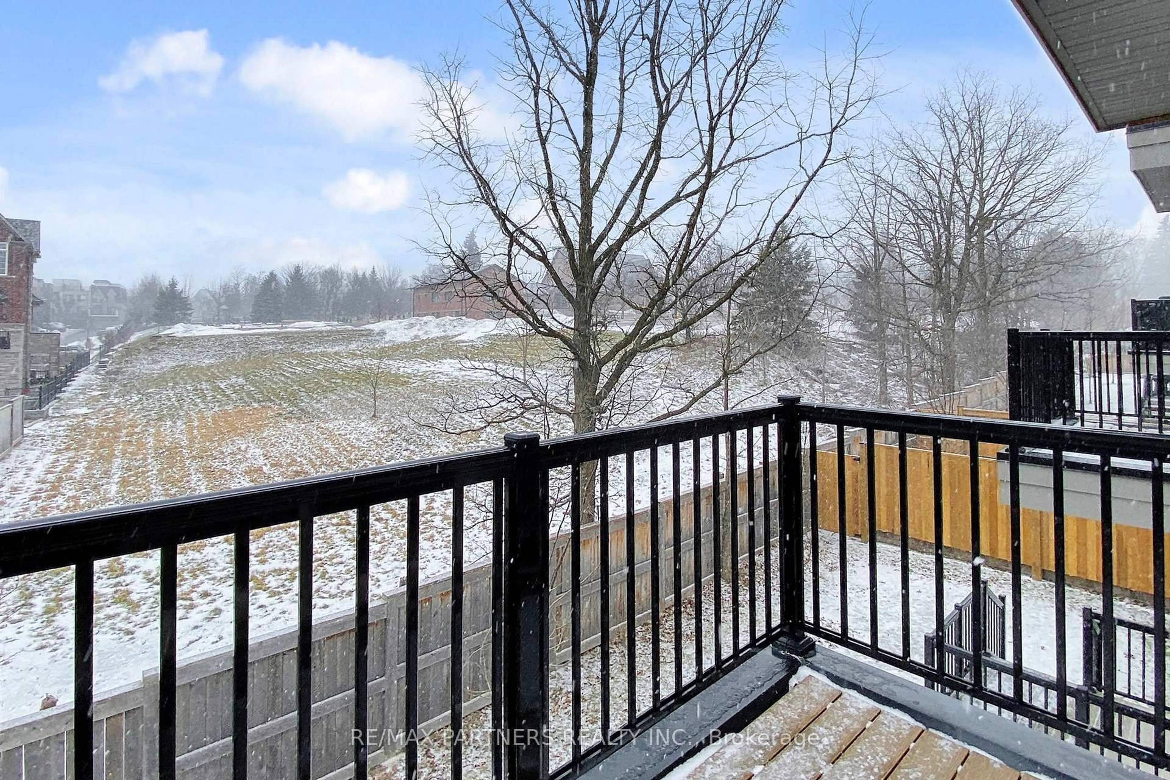 Patio, water/lake/river/ocean view for 26 Island Green Lane, Markham Ontario L6C 0Y7