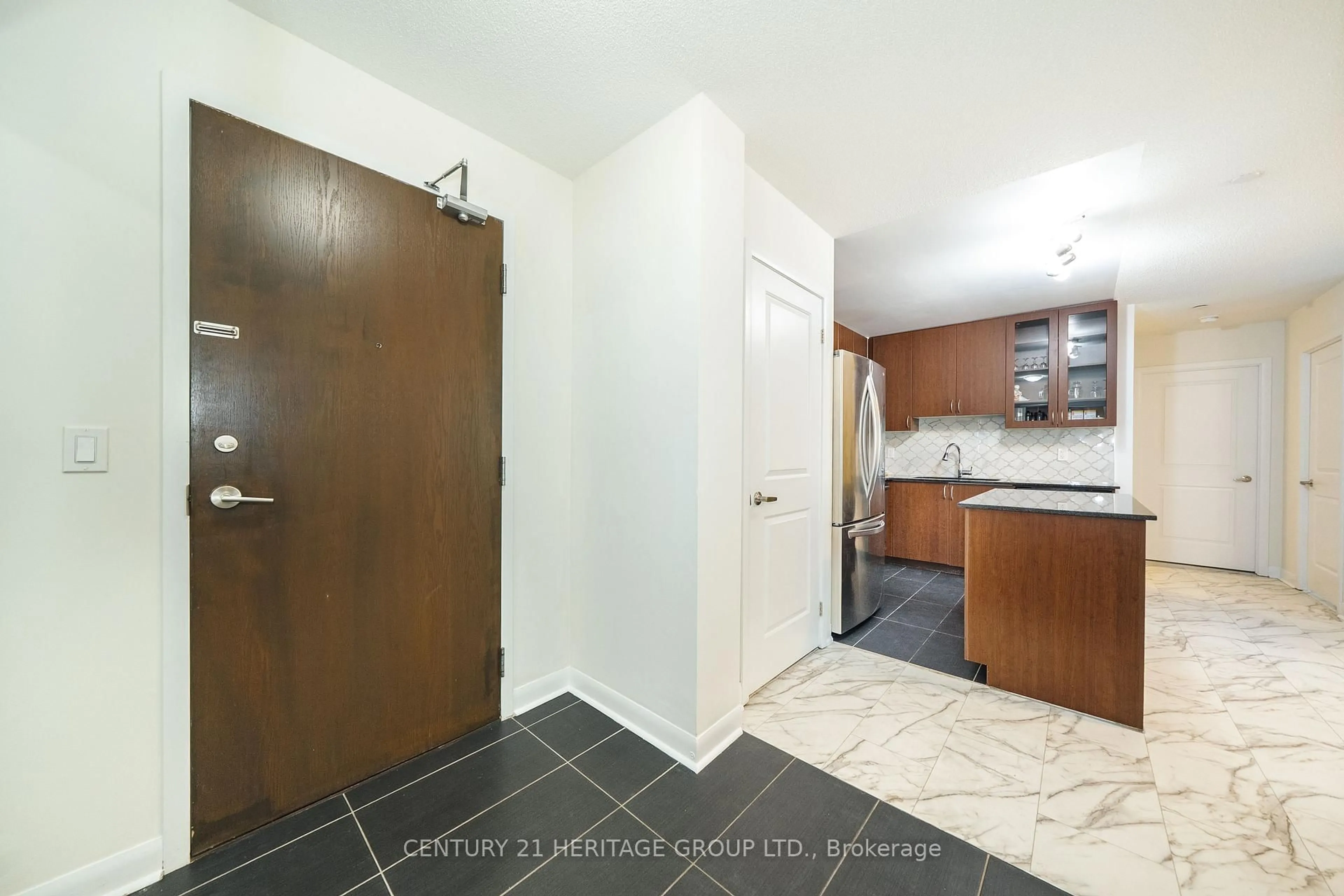 Unknown for 75 Norman Bethune Ave #101, Richmond Hill Ontario L4B 0B6