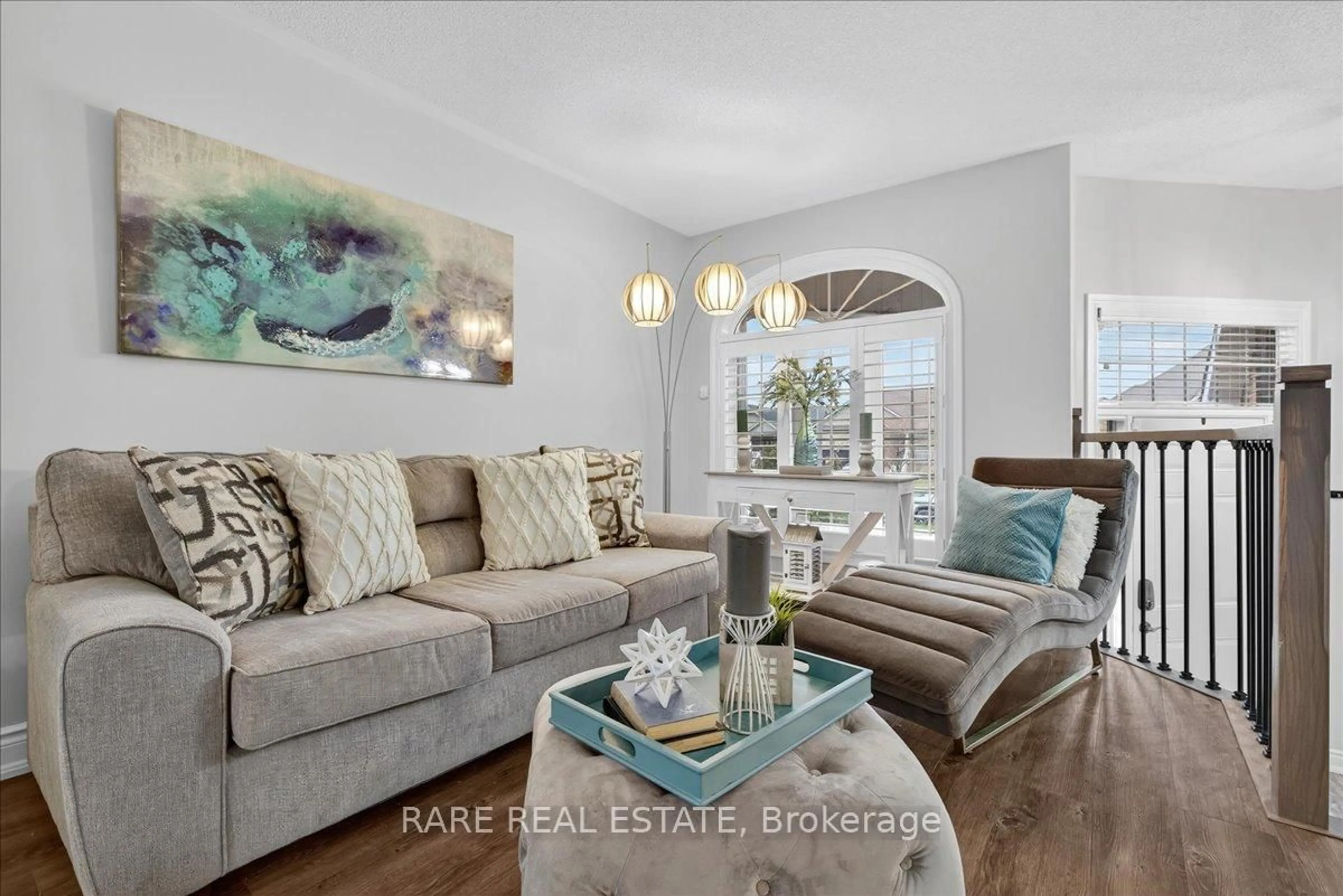 Living room with furniture, unknown for 414 Greenwood Dr, Essa Ontario L3W 0P7