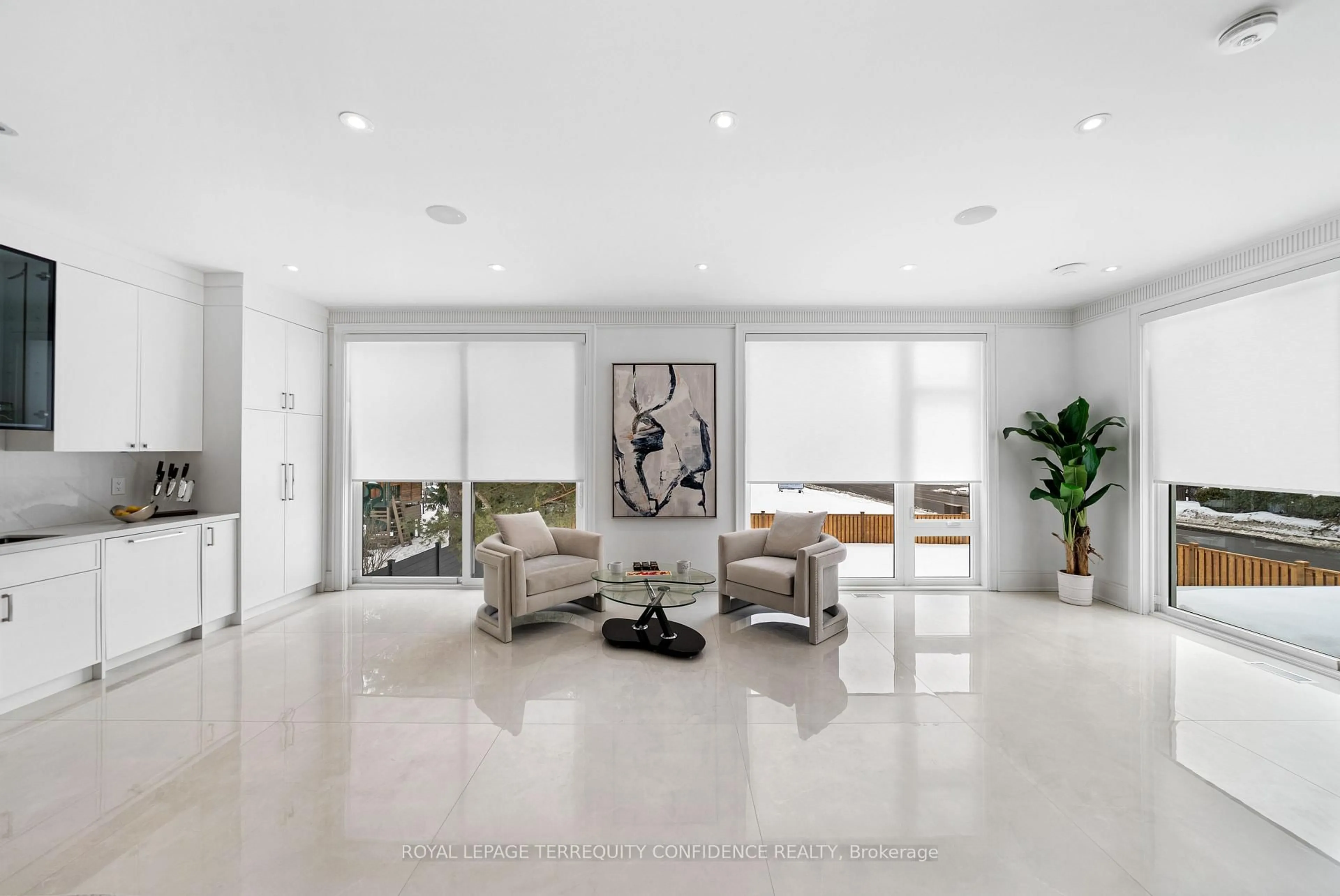 Unknown for 85 Crestwood Rd, Vaughan Ontario L4J 1A4