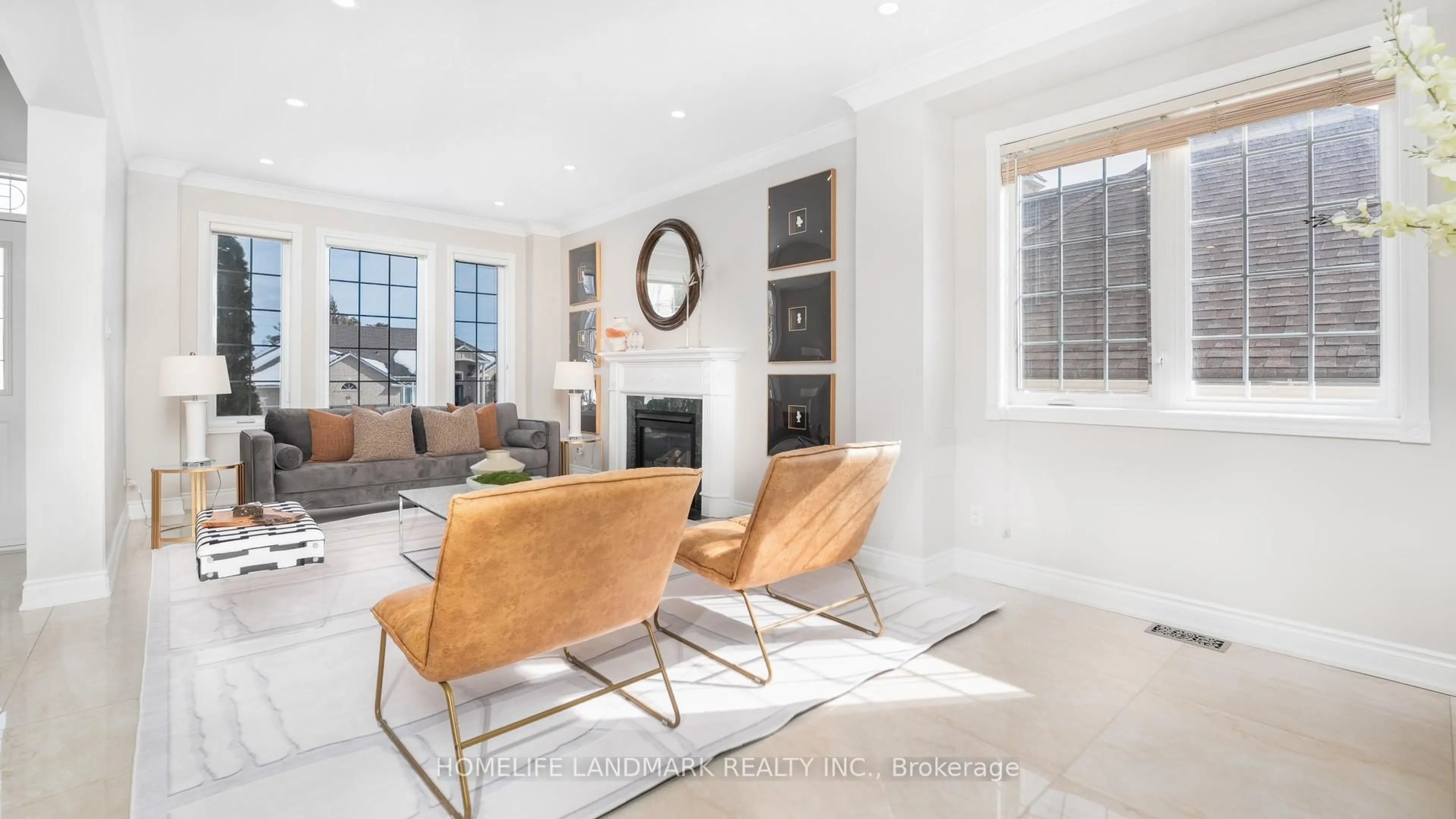 Living room with furniture, ceramic/tile floor for 22 Appalachian Rd, Vaughan Ontario L6A 2V9