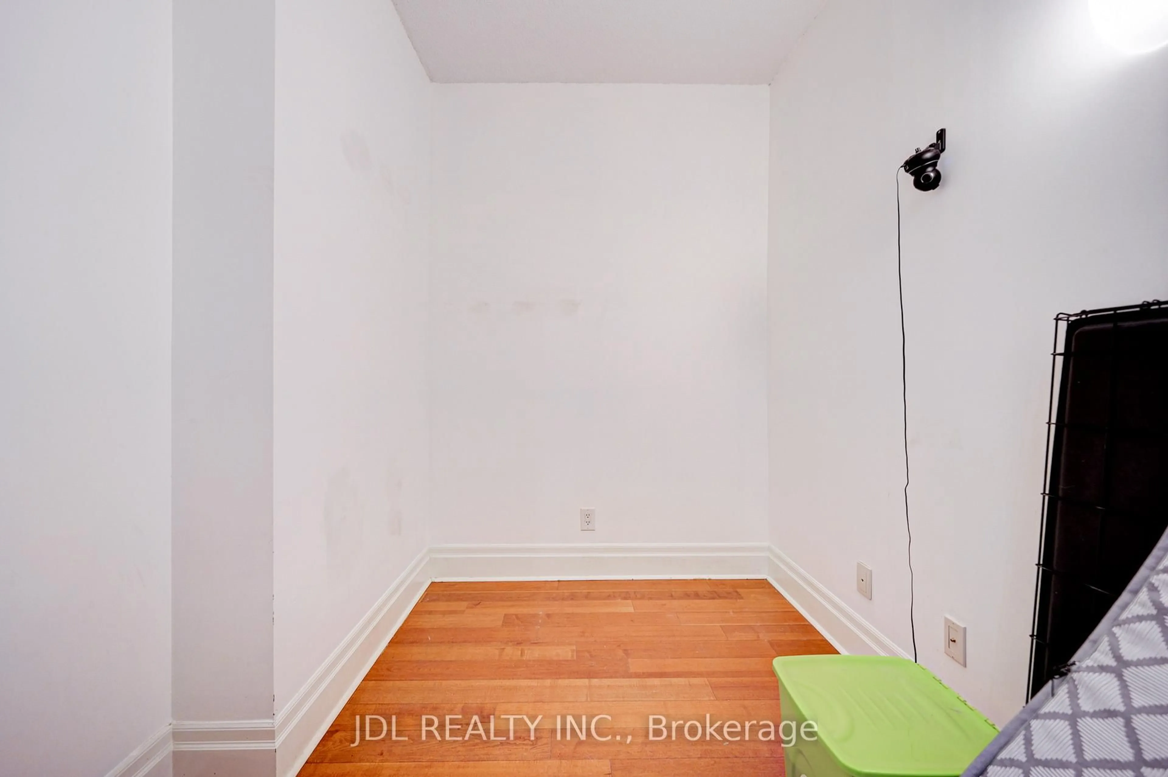 A pic of a room for 111 Upper Duke Cres #214, Markham Ontario L6G 0C8