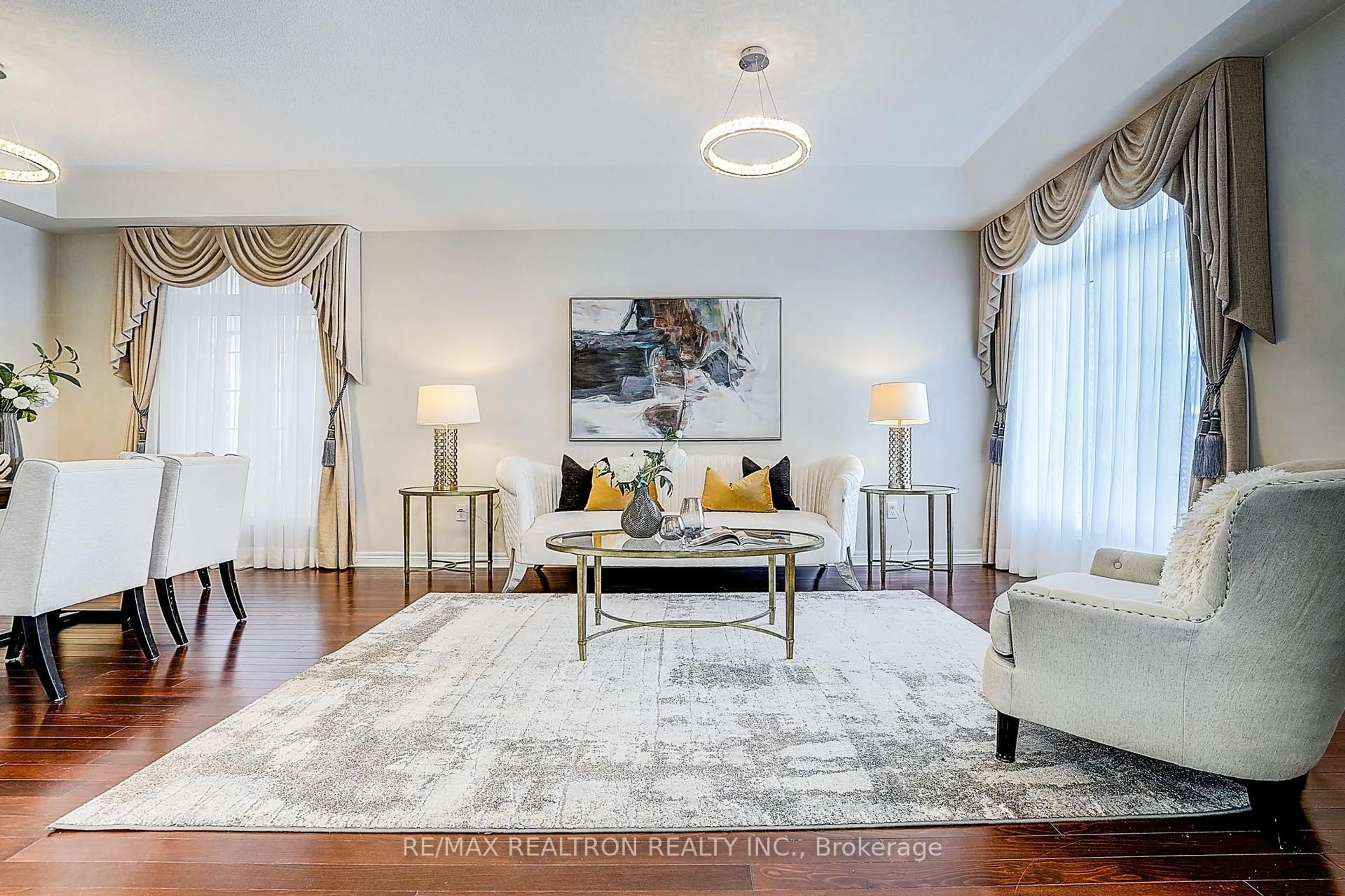 Living room with furniture, unknown for 98 Thornhill Ravines Cres, Vaughan Ontario L6A 4J8