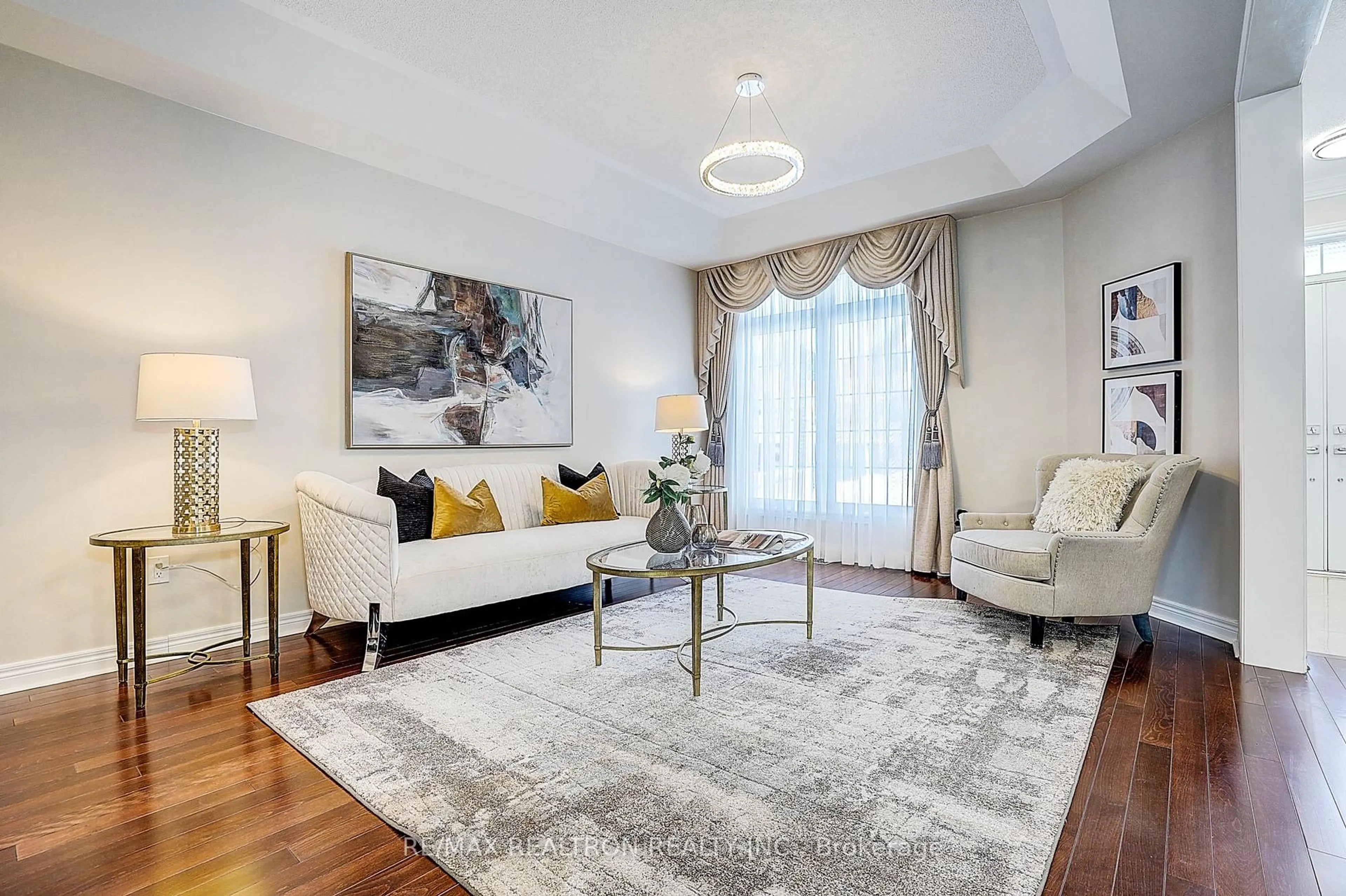 Living room with furniture, unknown for 98 Thornhill Ravines Cres, Vaughan Ontario L6A 4J8