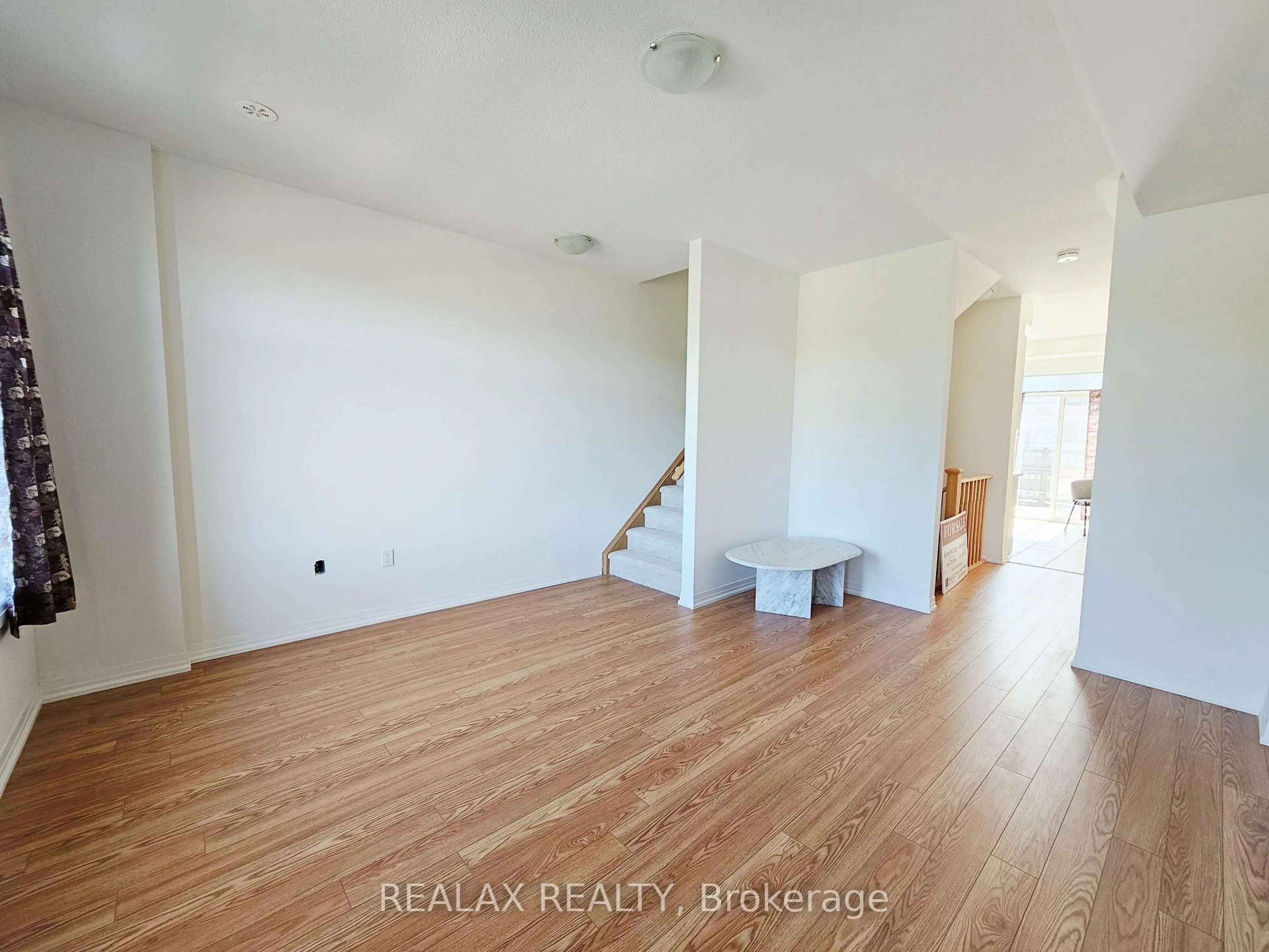 A pic of a room for 103 Carneros Way, Markham Ontario L6B 1R2