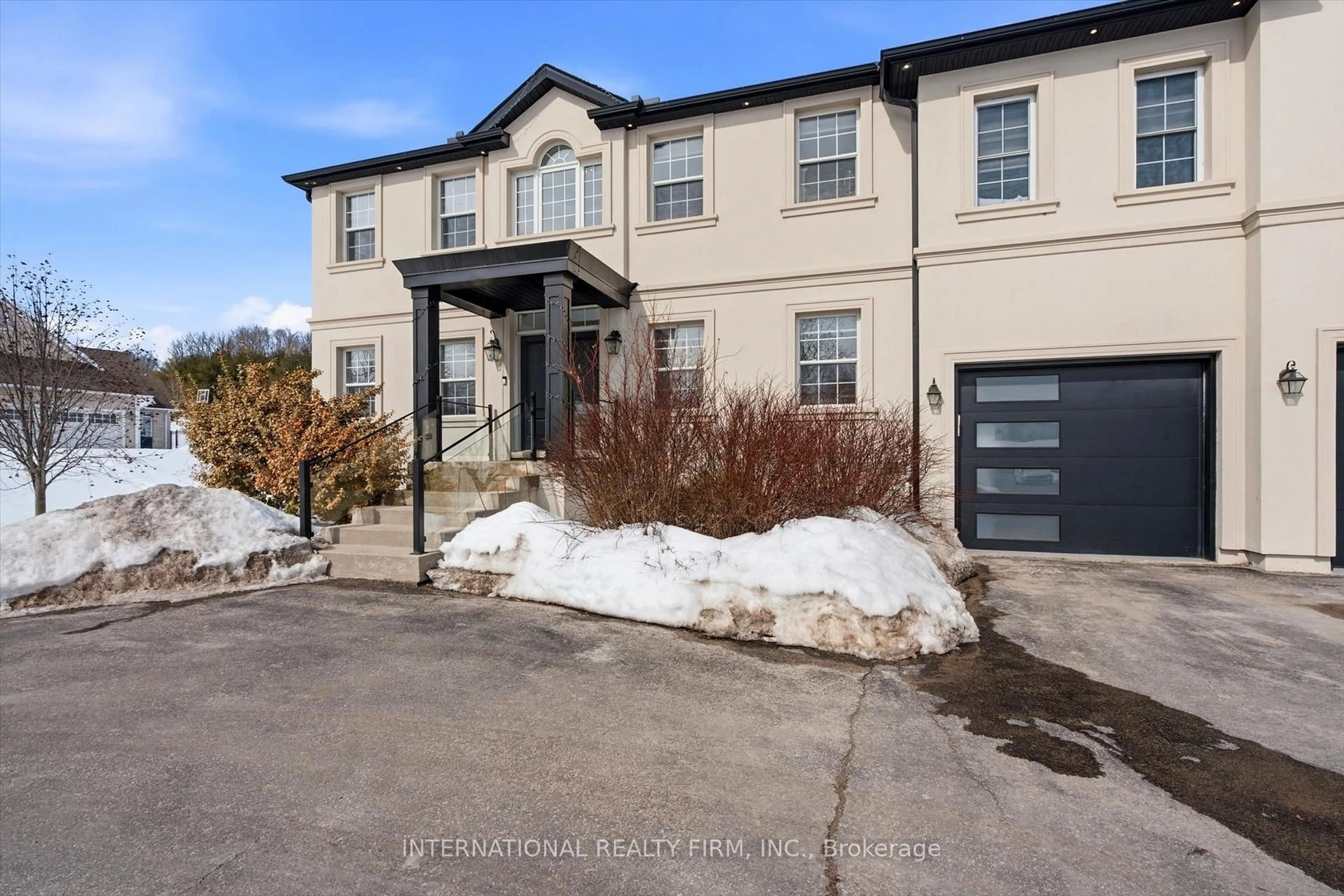 Unknown for 130 Andrews Dr, Bradford West Gwillimbury Ontario L0G 1A0