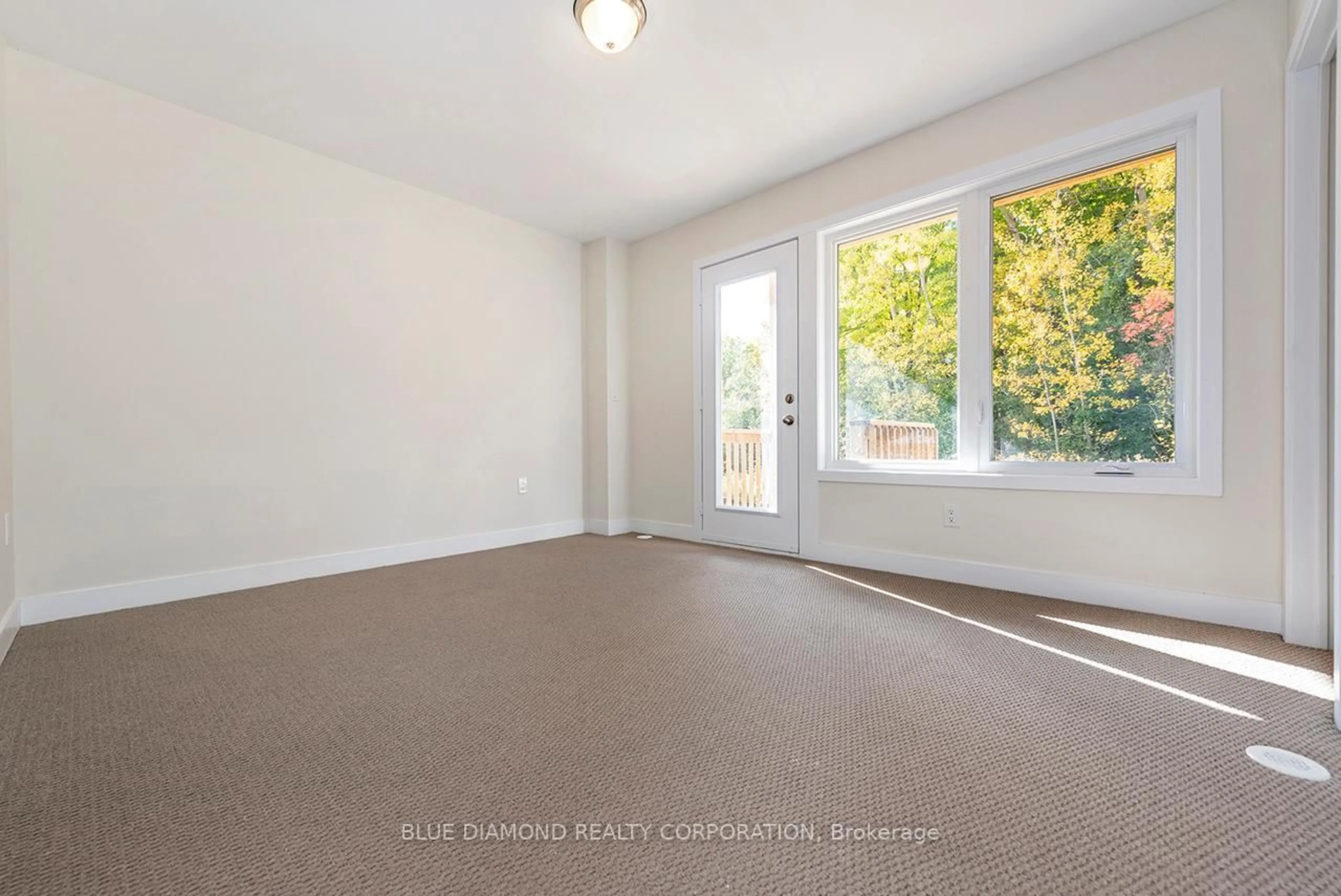 A pic of a room for 138 Credit Lane, Richmond Hill Ontario L4E 1G9