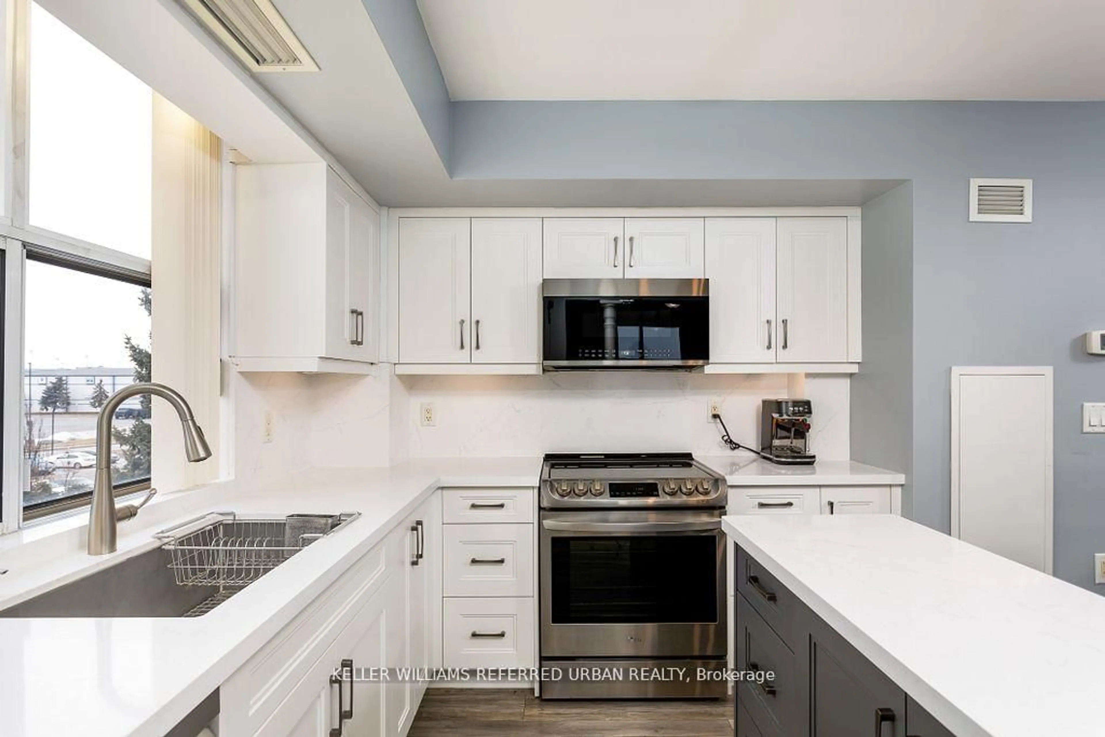 Unknown for 2500 Rutherford Rd #317, Vaughan Ontario L4K 5N7