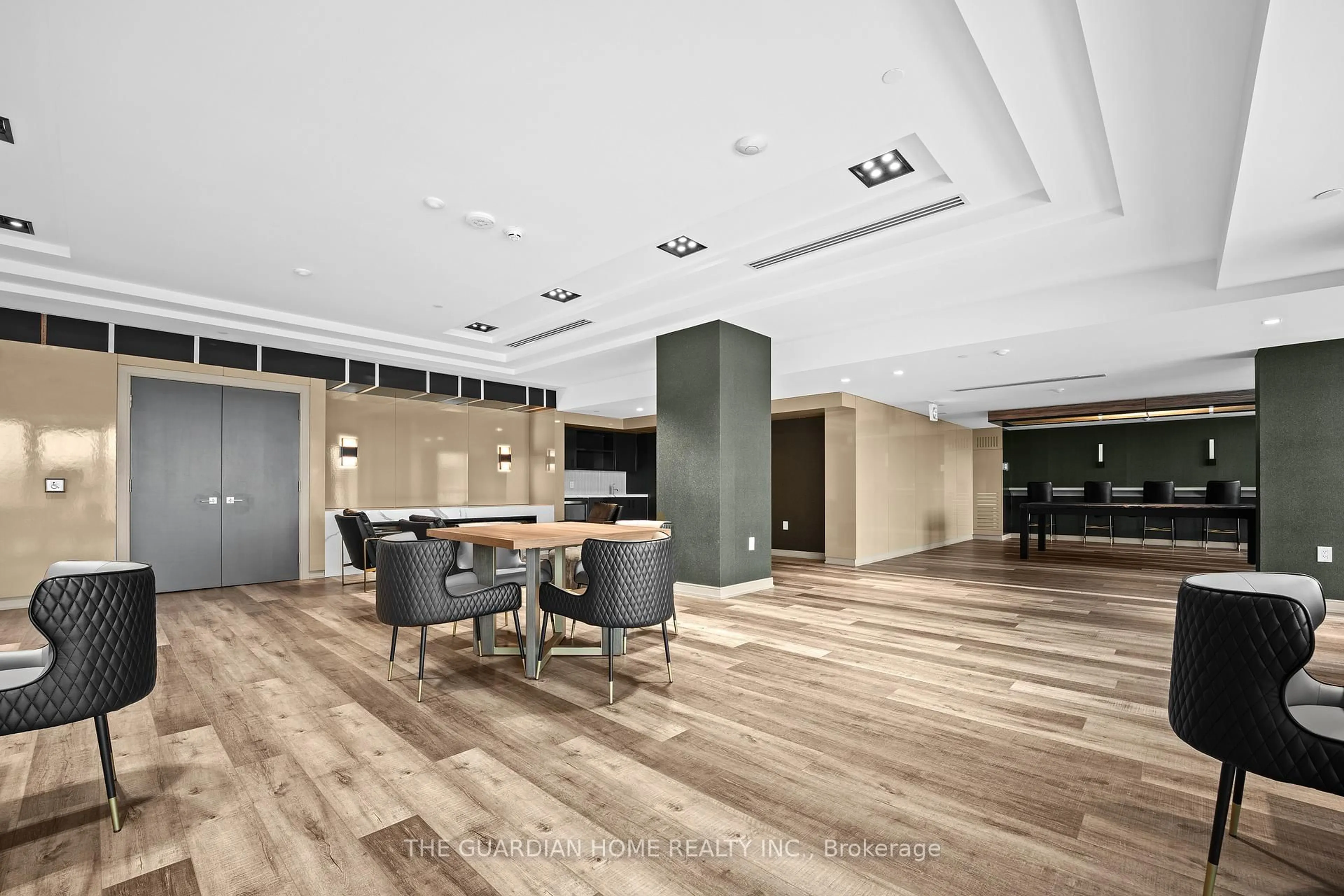 Lobby for 11750 Ninth Line #126B, Whitchurch-Stouffville Ontario L4A 8B4