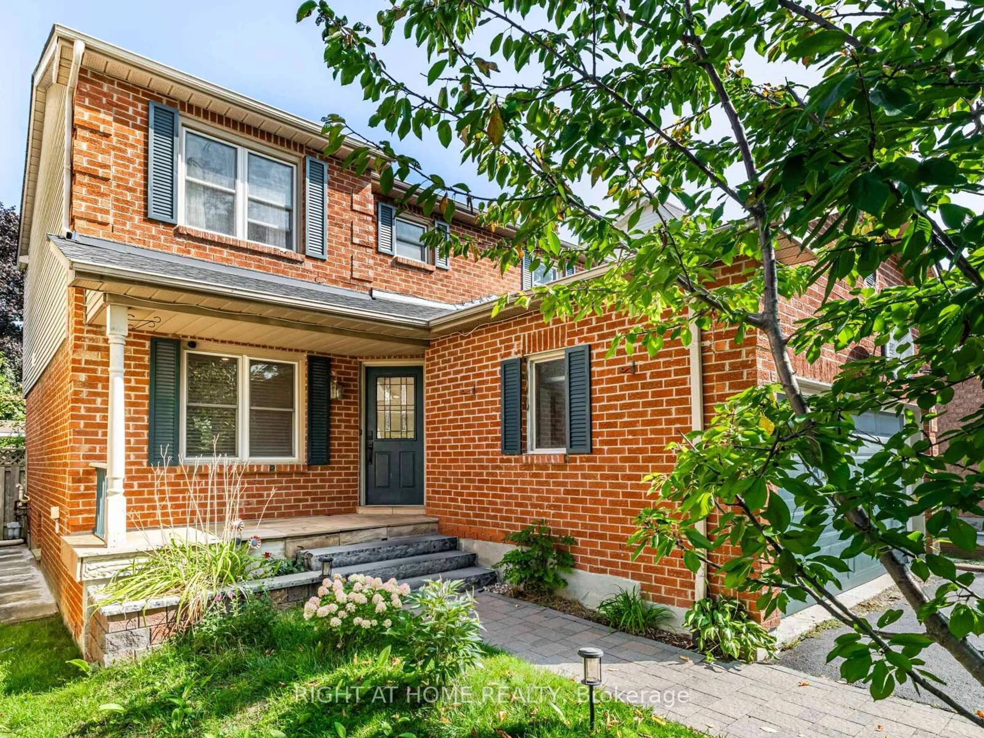 Home with brick exterior material, street for 51 Moorcrest Dr, Aurora Ontario L4G 6C6