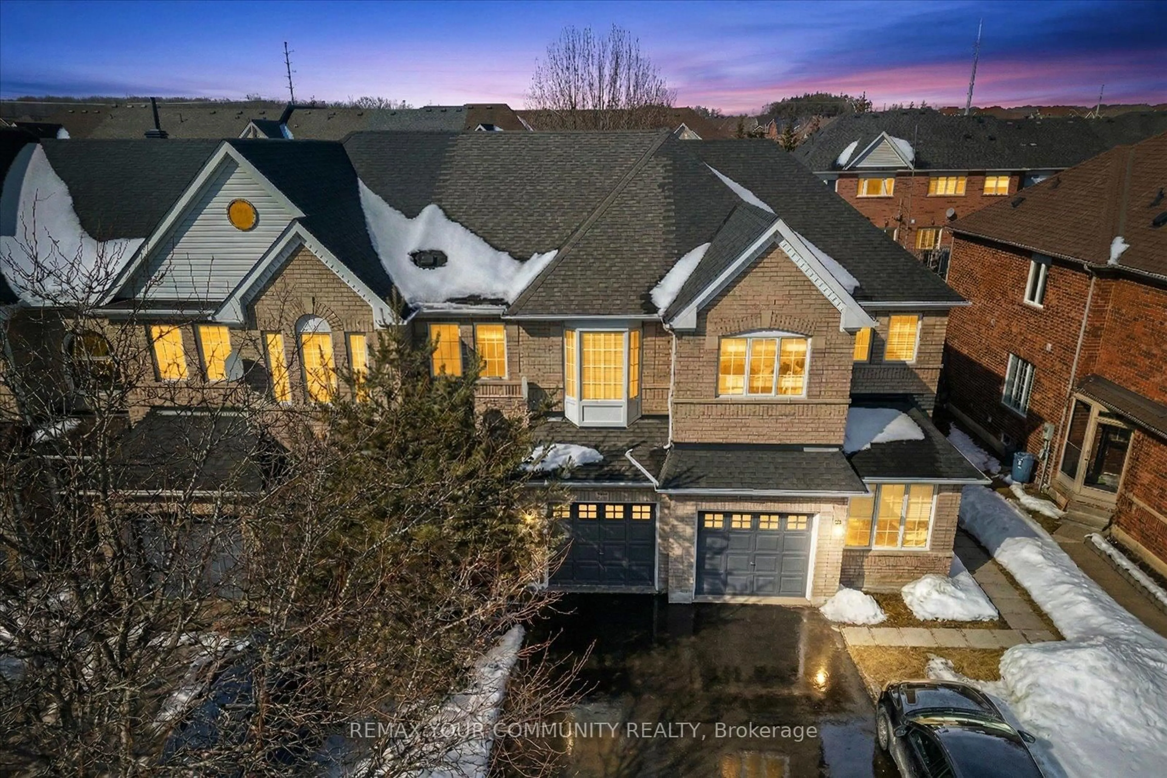 A pic from outside/outdoor area/front of a property/back of a property/a pic from drone, unknown for 52 Novella Rd, Vaughan Ontario L4K 5J9