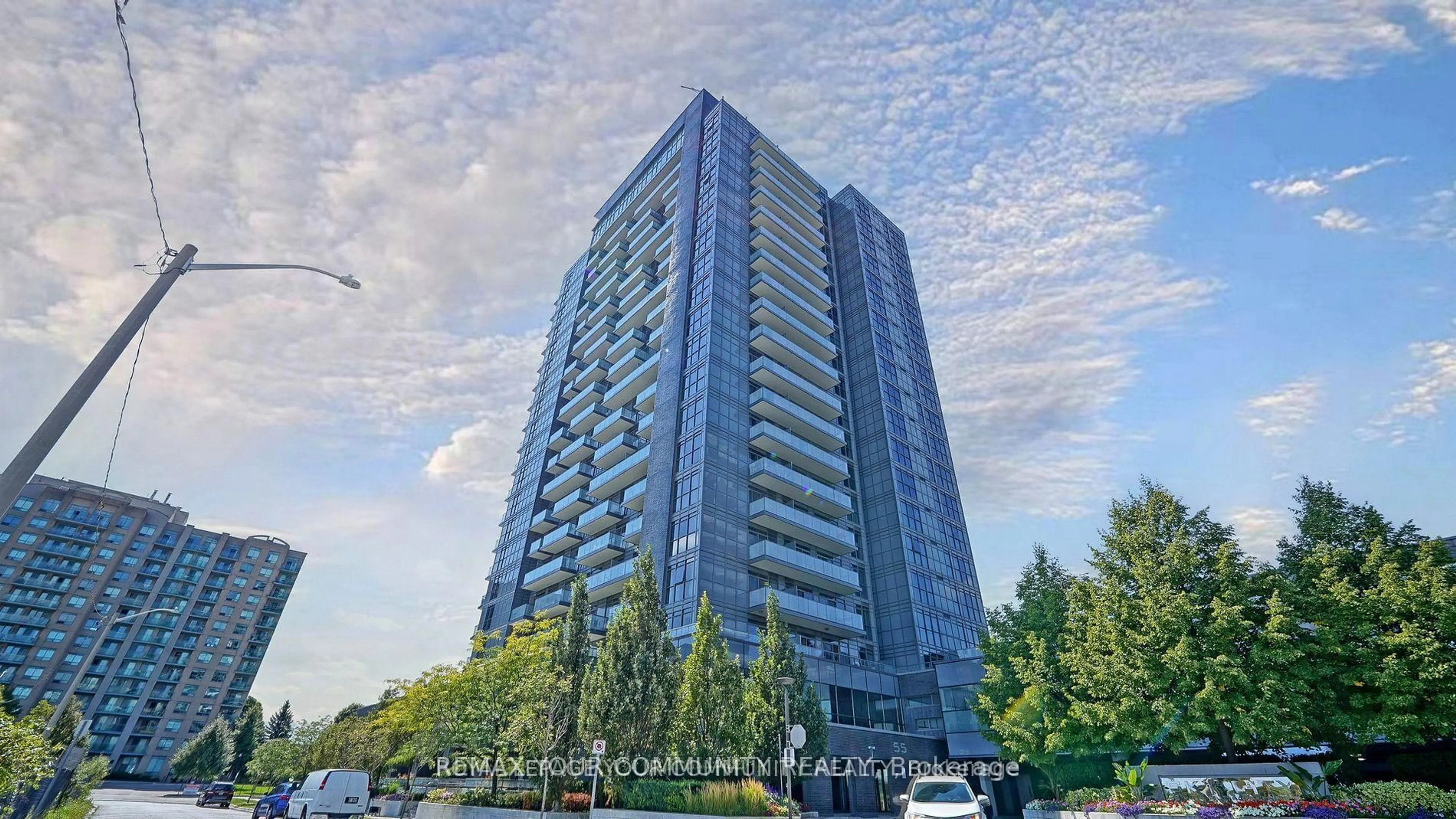 Unknown for 55 Oneida Cres #609, Richmond Hill Ontario L4B 4T9