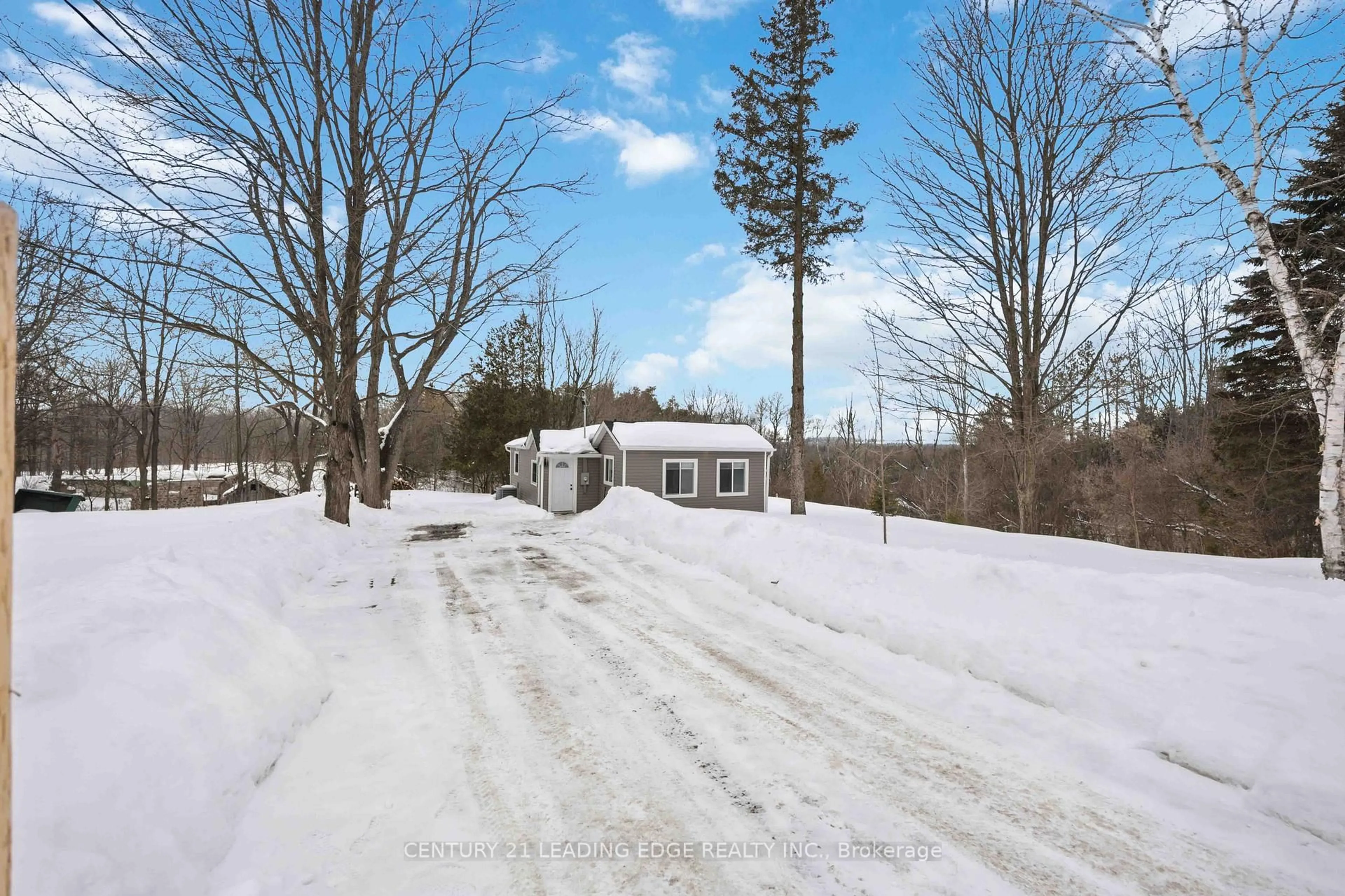 A pic from outside/outdoor area/front of a property/back of a property/a pic from drone, street for 13300 Concession Rd 4, Uxbridge Ontario L0E 1T0