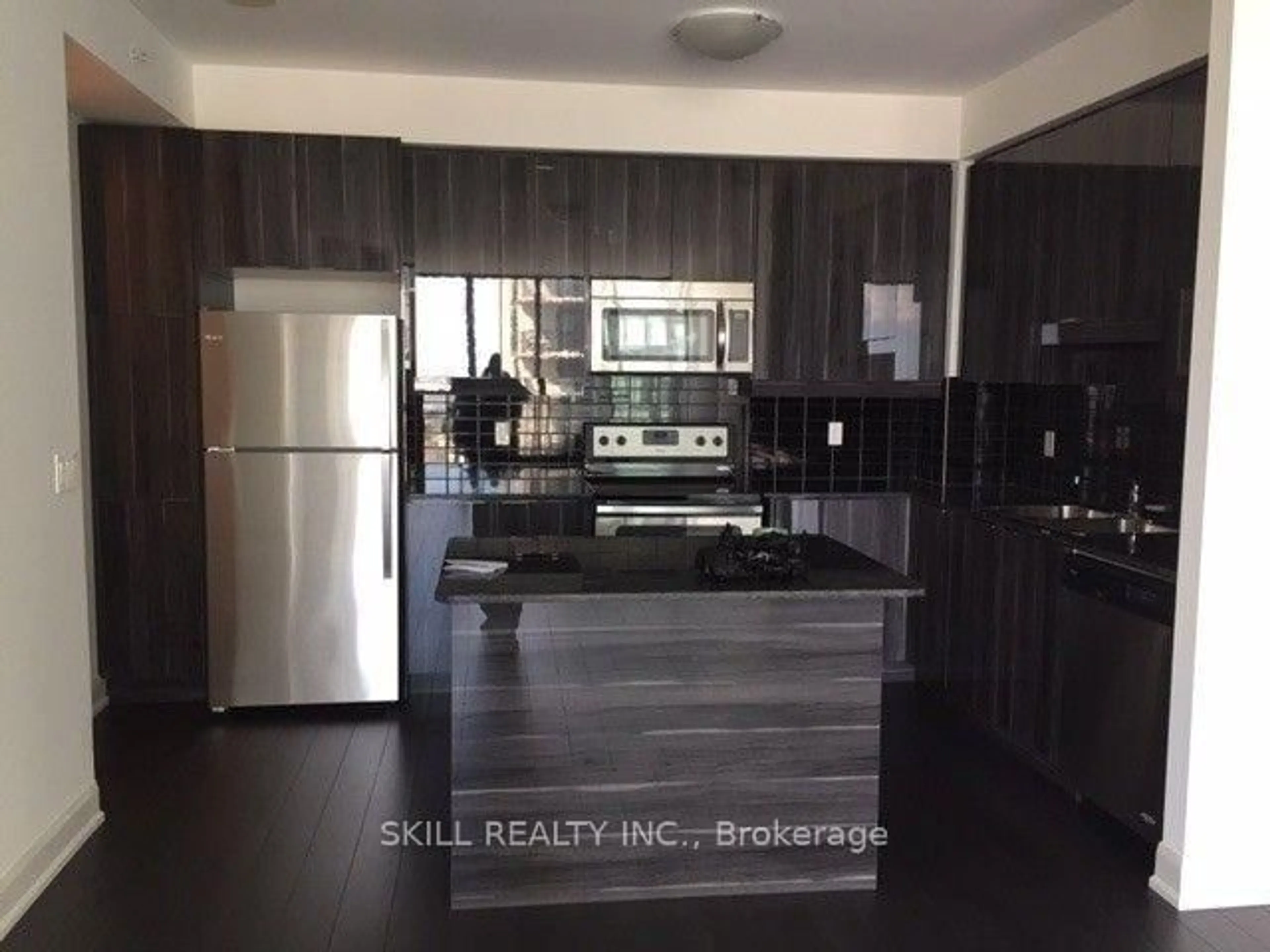 Open concept kitchen, unknown for 2910 Highway 7 Rd #1401, Vaughan Ontario L4K 2M7