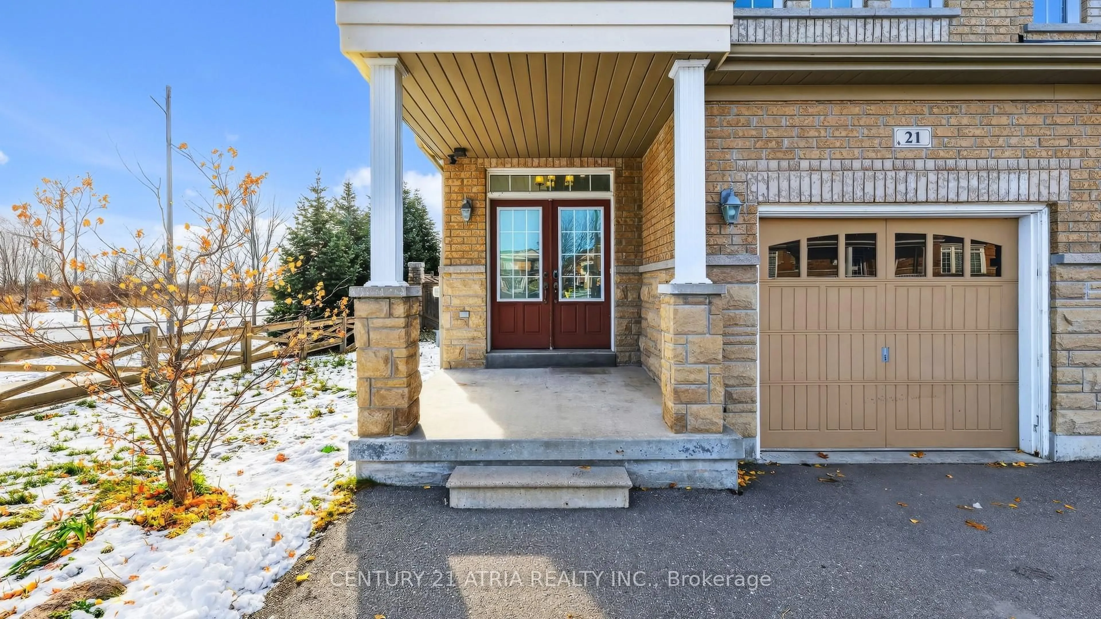 Indoor entryway for 21 Gooseman Cres, Markham Ontario L6B 0S3
