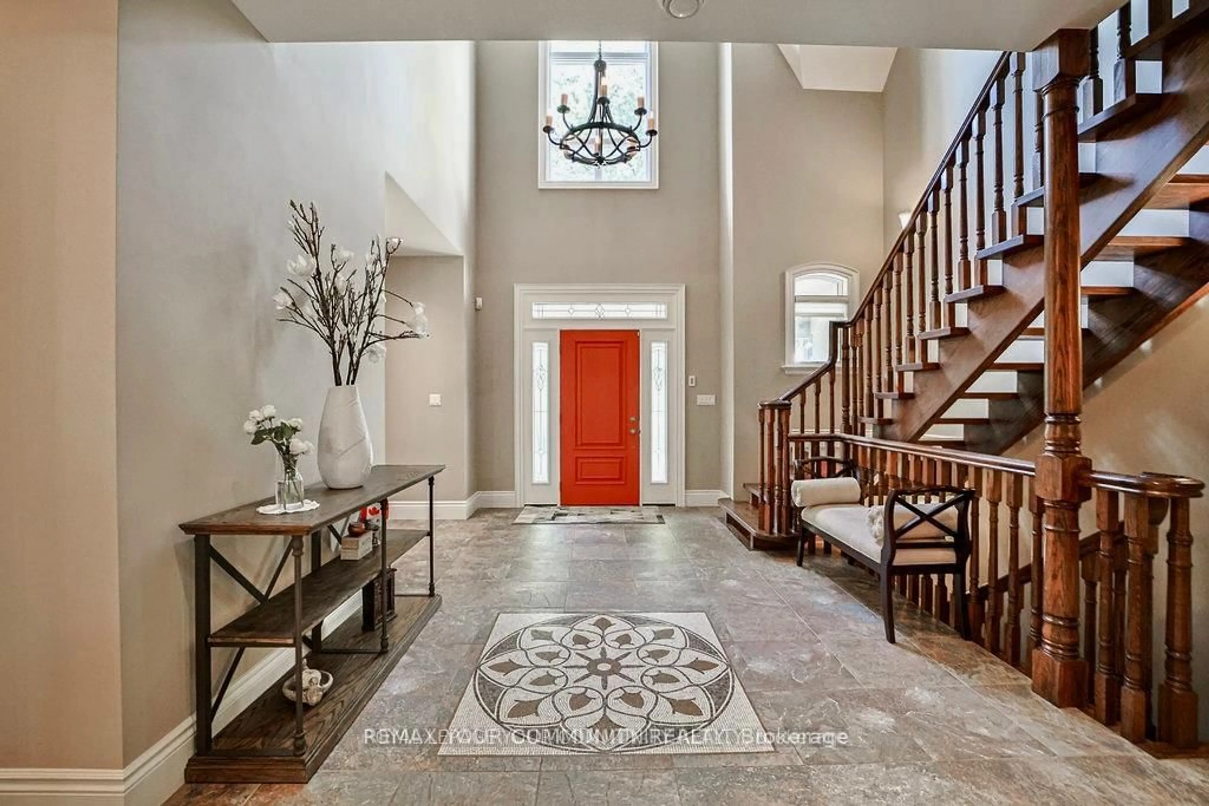 Indoor entryway for 57 Joseph St, Markham Ontario L3P 2N4