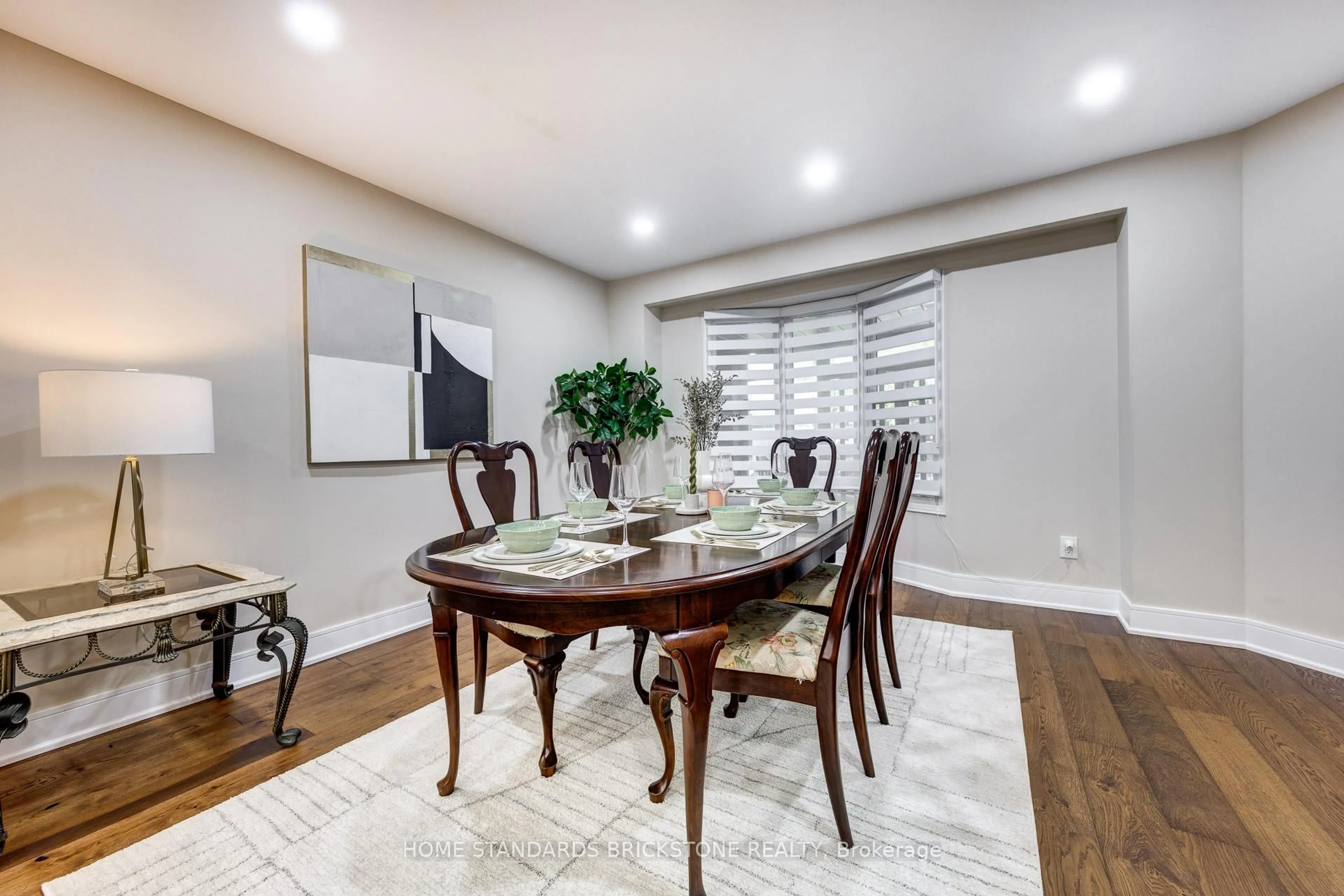 Dining room, unknown for 45 Spring Gate Blvd, Vaughan Ontario L4J 3C9