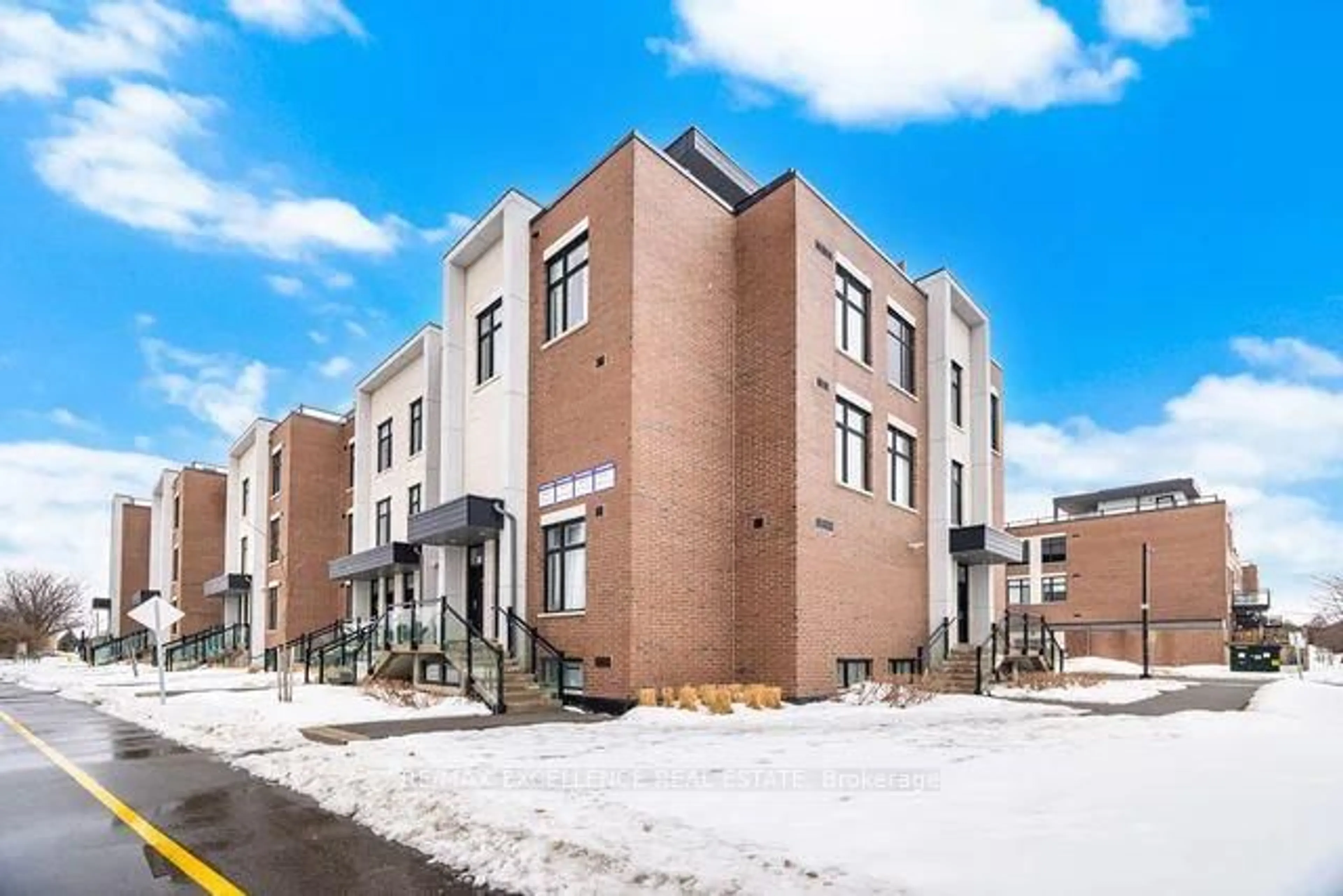 Home with brick exterior material, building for 9560 Islington Ave #214, Vaughan Ontario L4H 5E8
