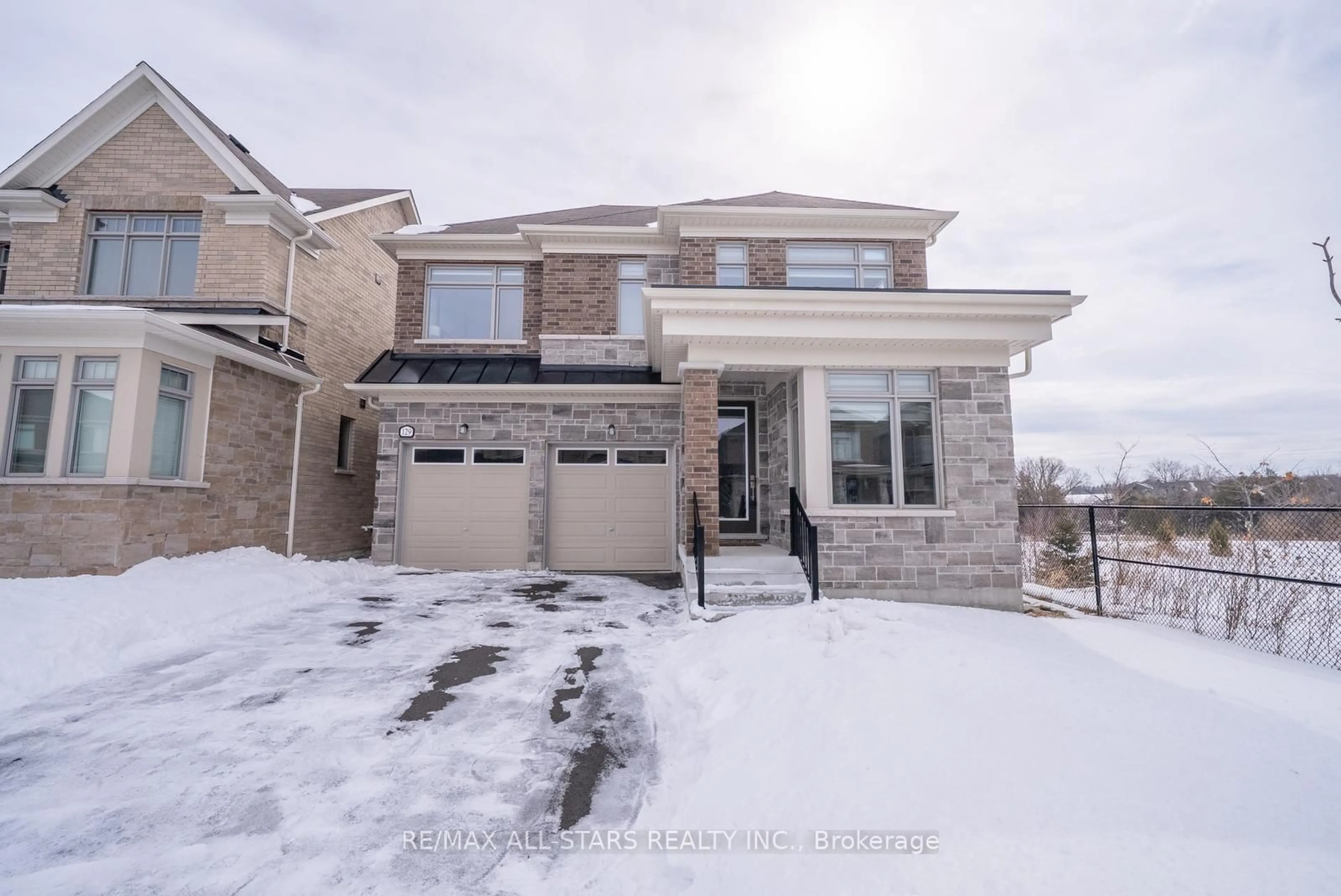 Unknown for 129 Busato Dr, Whitchurch-Stouffville Ontario L4A 4V6