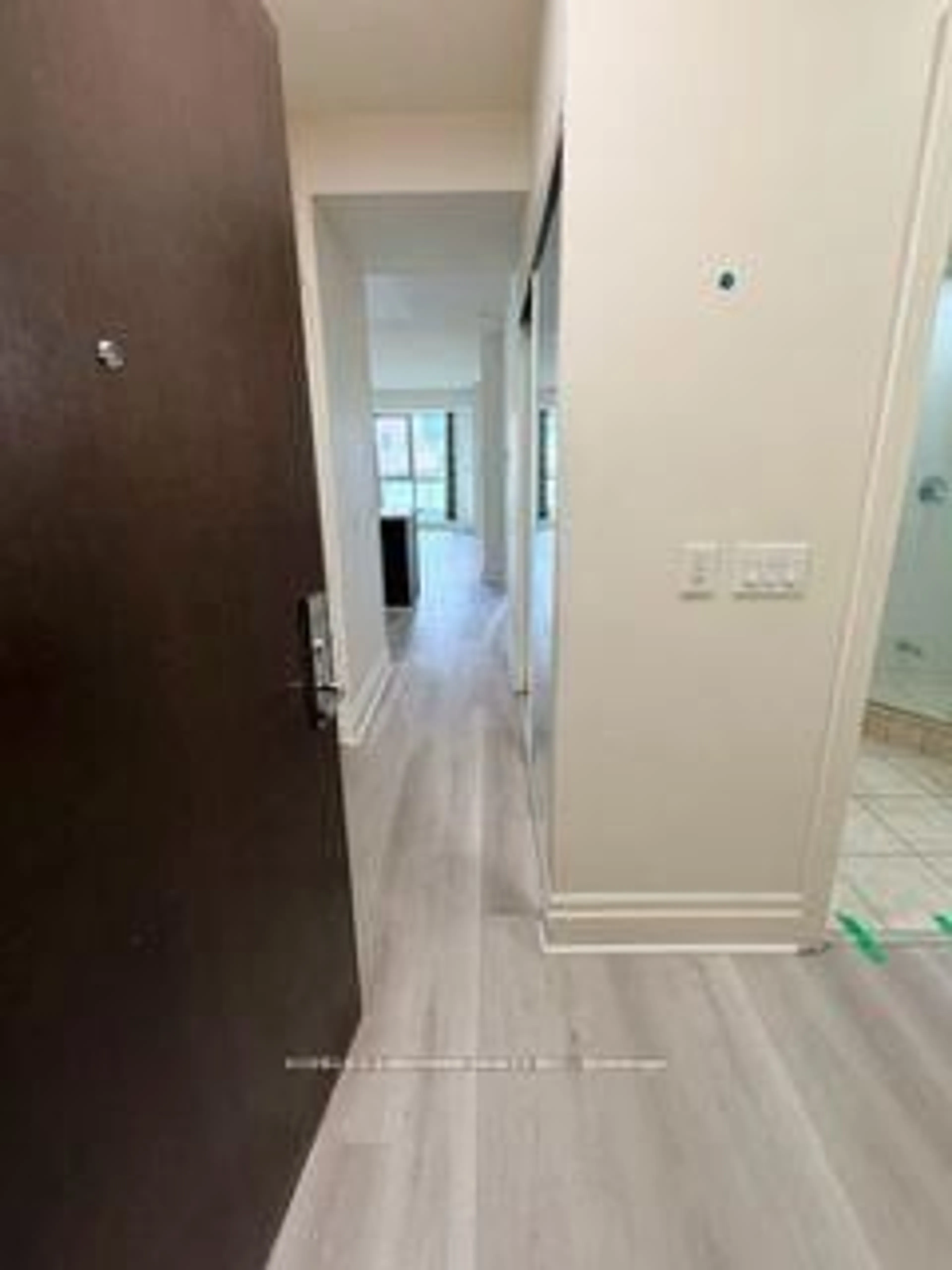 Unknown for 1 Upper Duke Cres #307, Markham Ontario L6G 0B6
