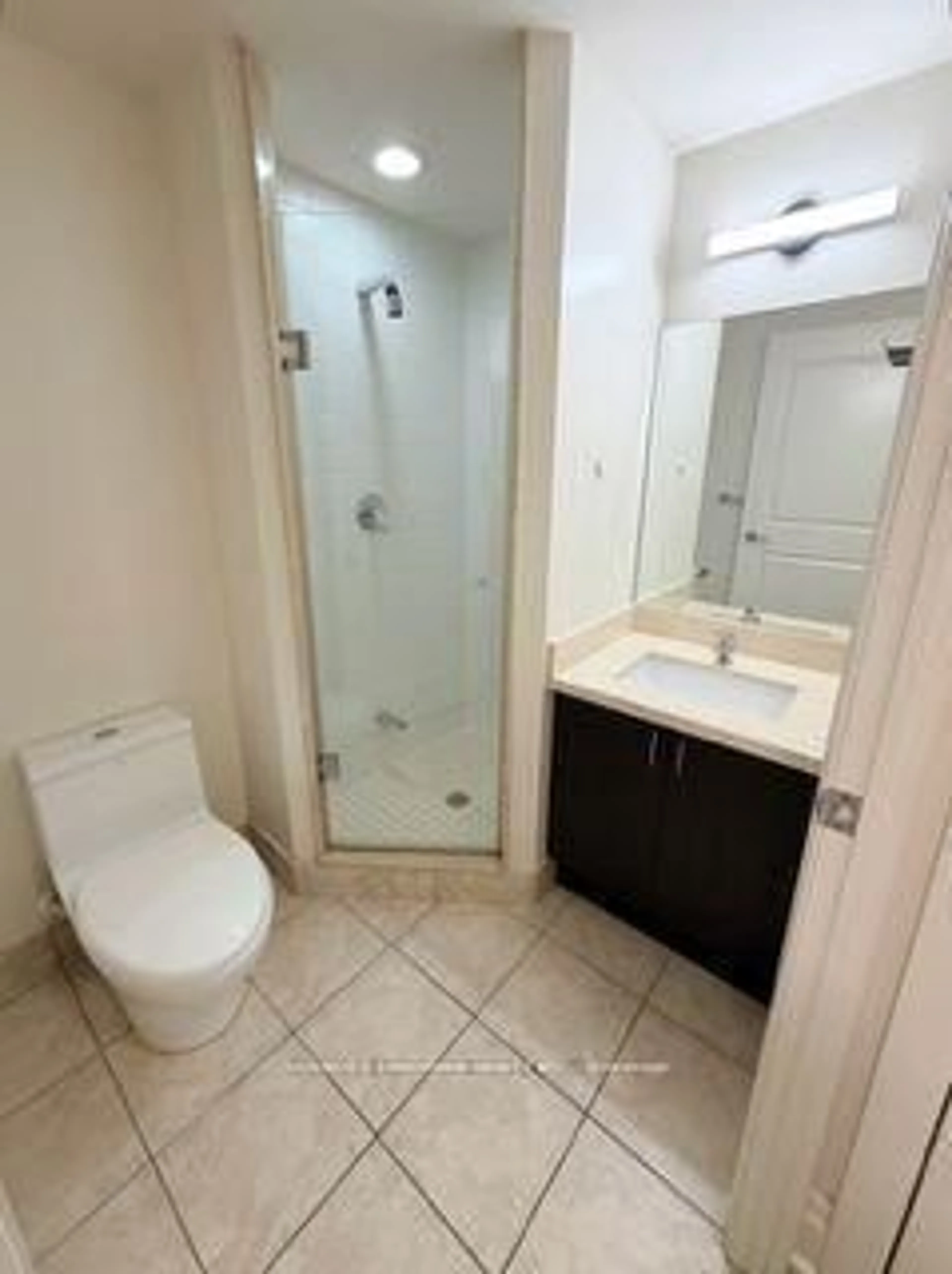 Standard bathroom, unknown for 1 Upper Duke Cres #307, Markham Ontario L6G 0B6