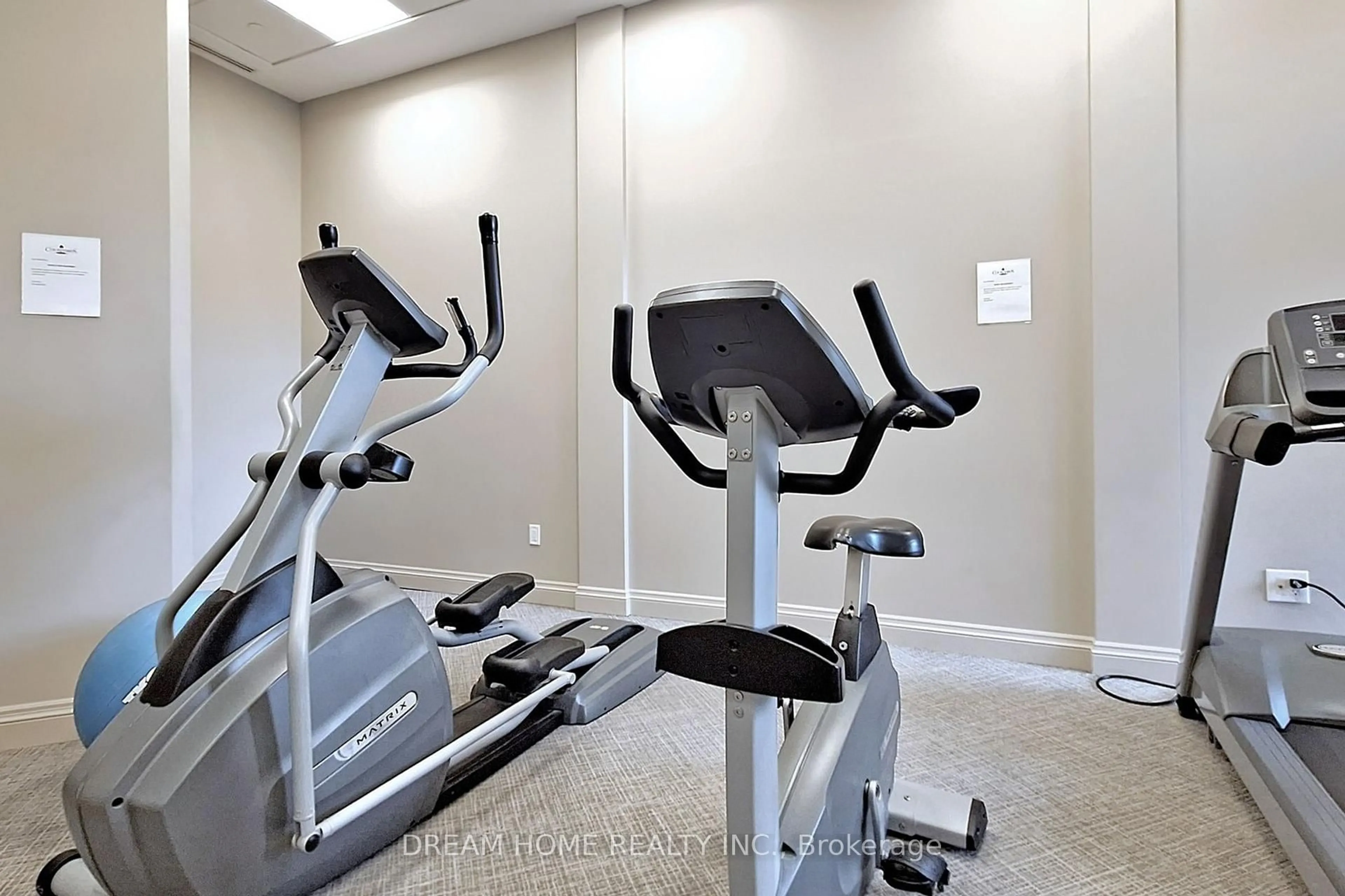 Gym or fitness room for 2396 Major Mackenzie Dr #322, Vaughan Ontario L6A 4Y1