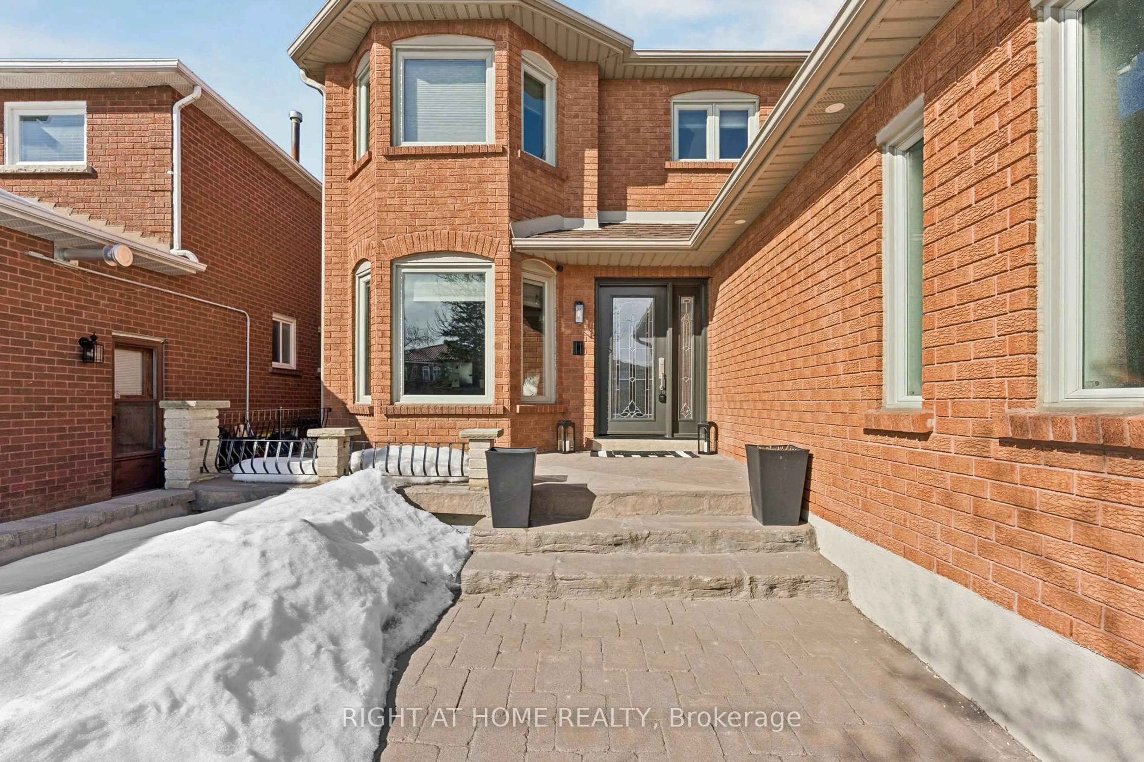 Home with brick exterior material, street for 10 Claudia Ave, Vaughan Ontario L4L 6S1